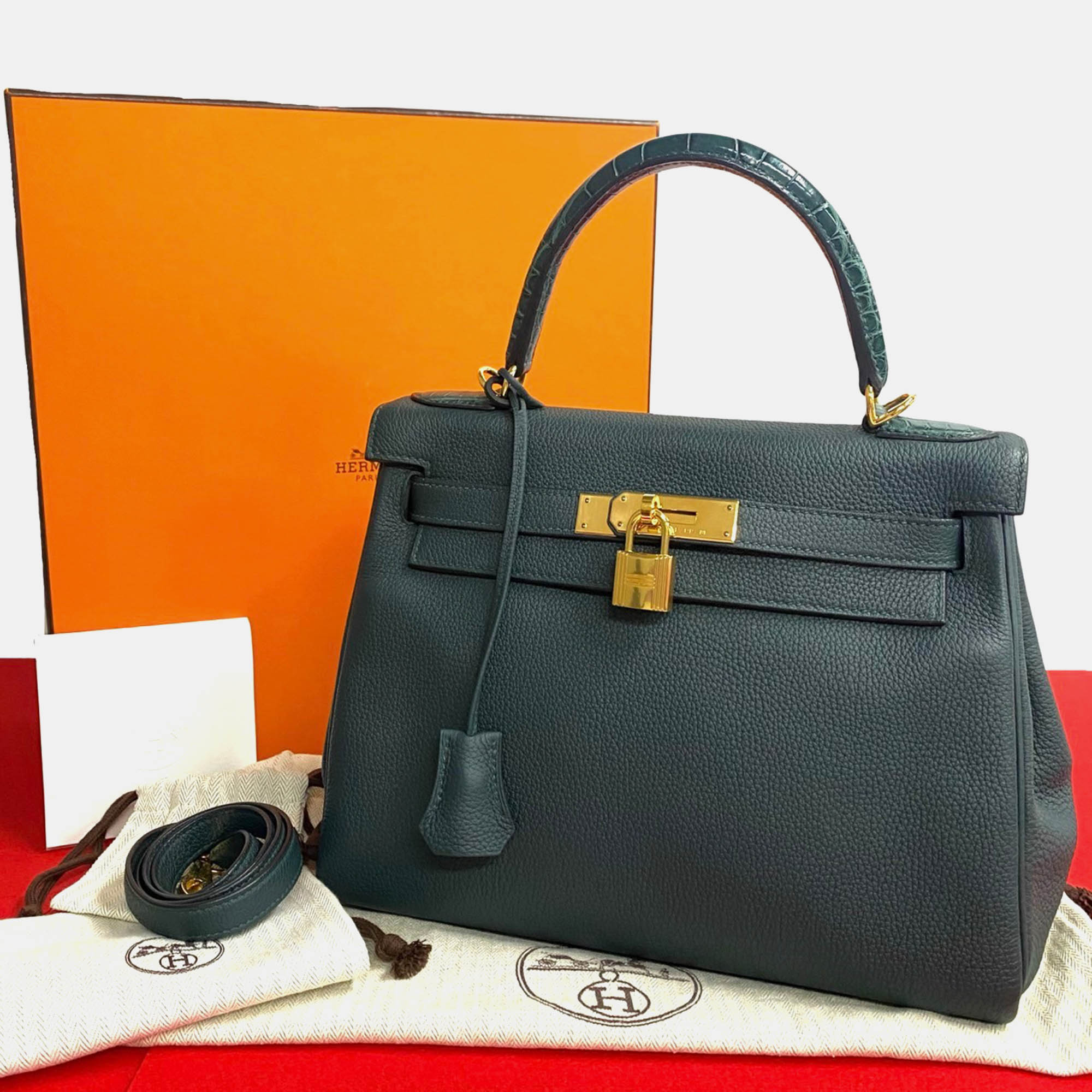 Hermes Green Kelly 28 Leather Shoulder Bag 6