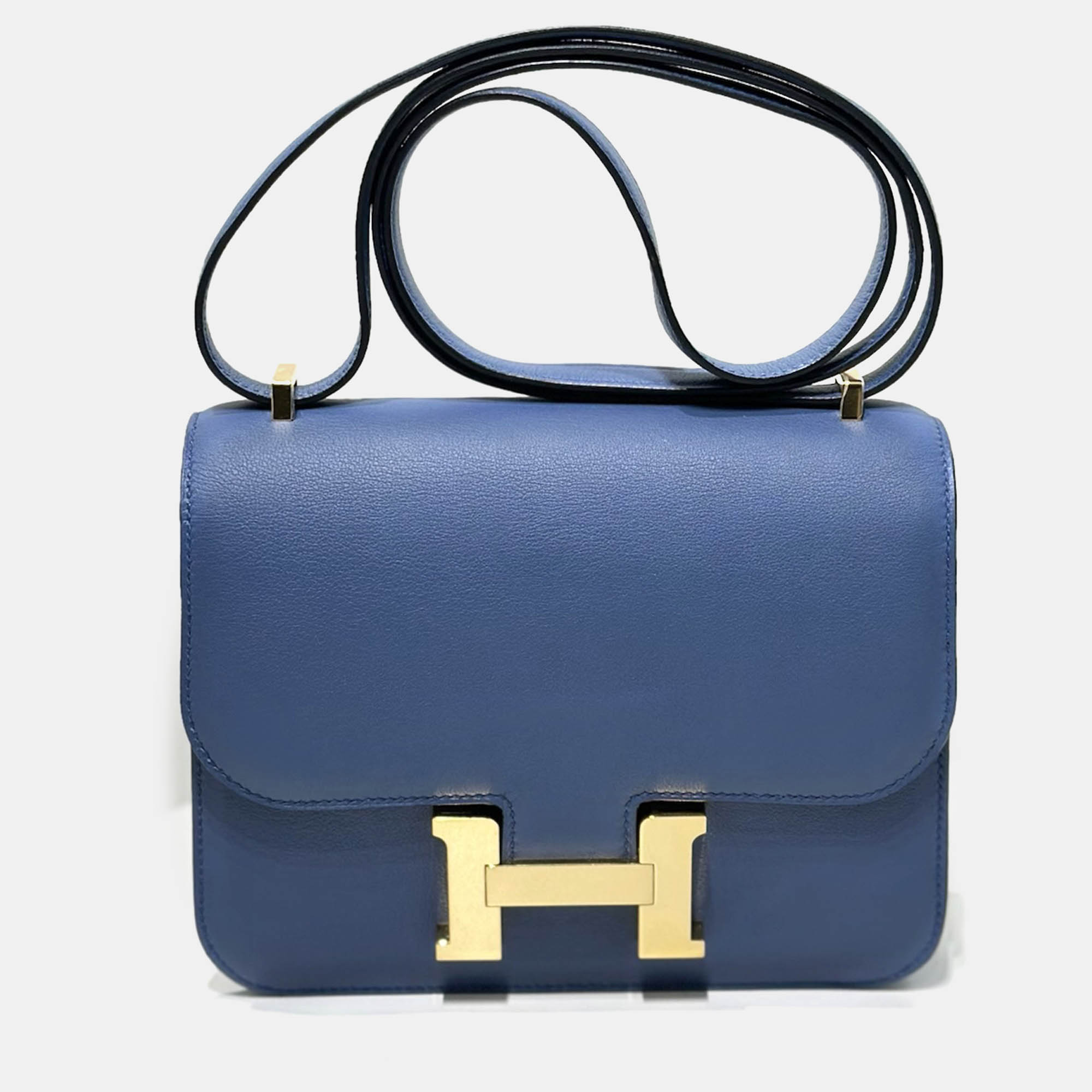 

Hermes Agate Blue Evercolor Leather Constance 19 Bag