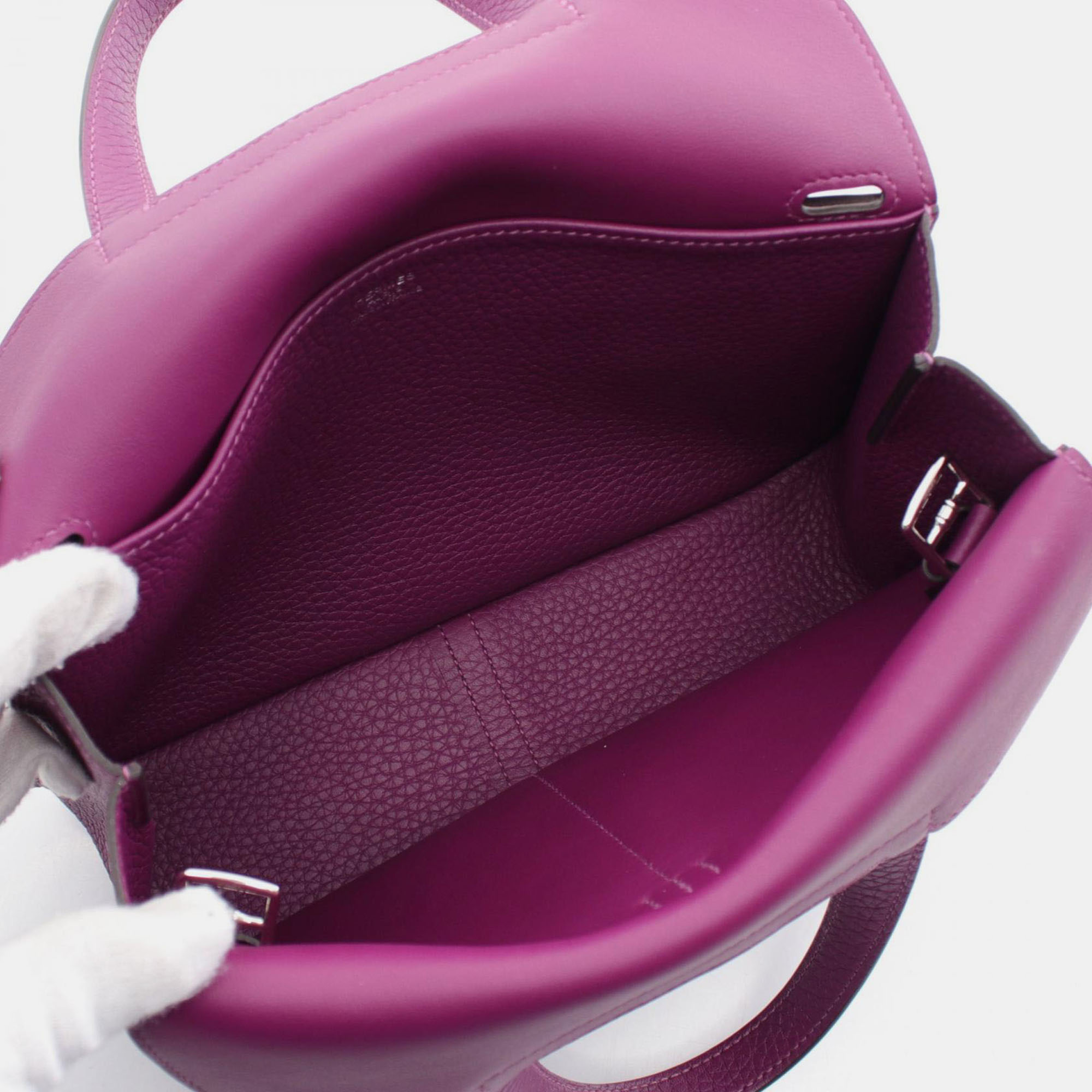 Hermes Purple Leather Arzan 25 Handbag 
