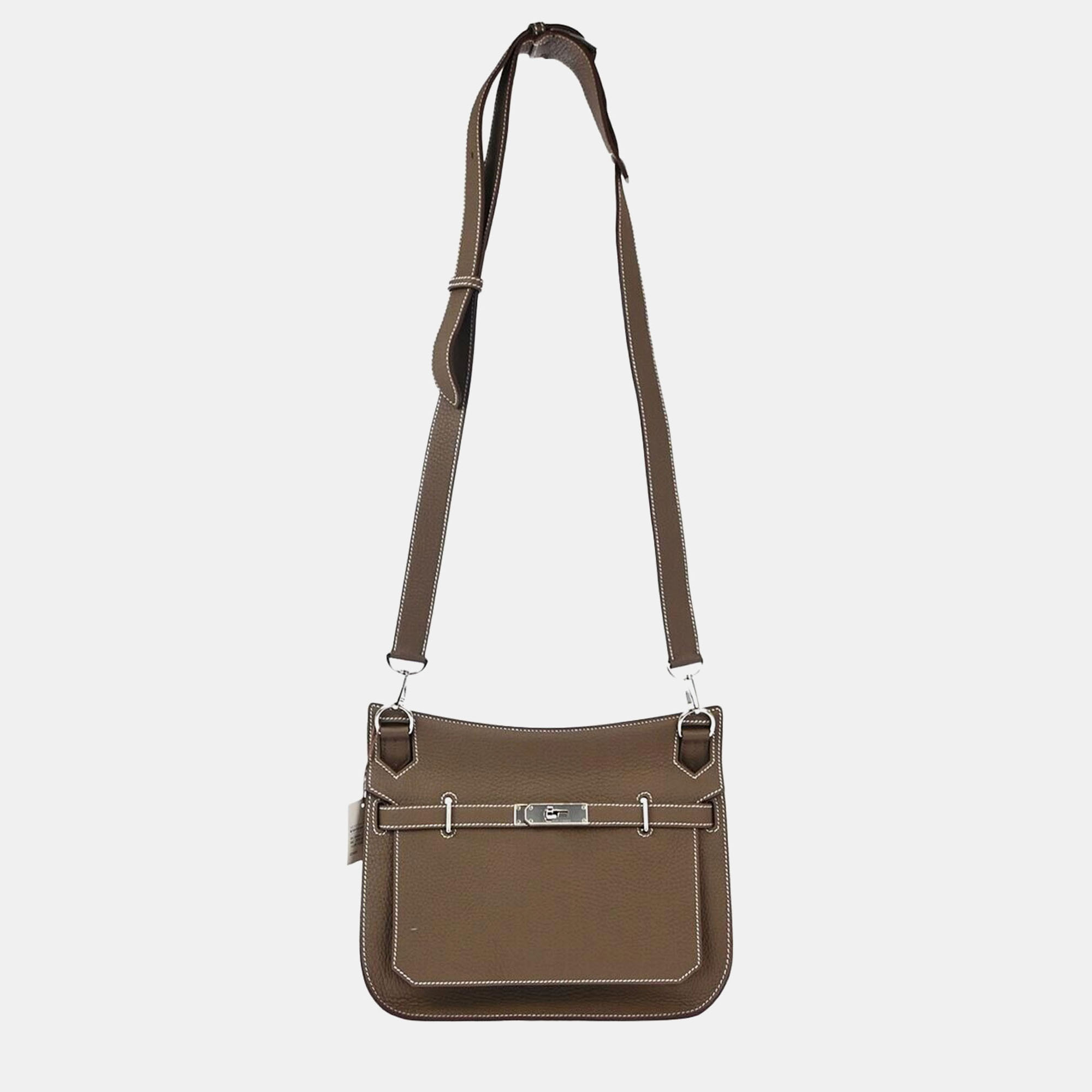 

Hermes Etoupe Taurillon Clemence Jypsiere 28 Shoulder Bag, Brown