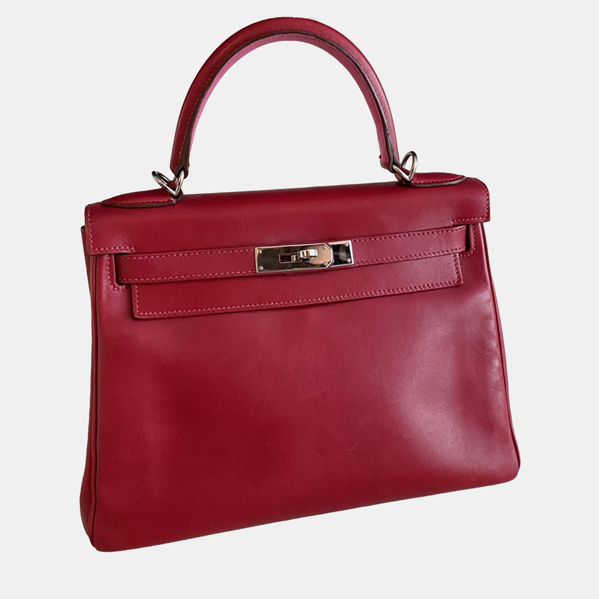 

Hermes Red Leather Kelly 28 Top Handle Bag, Pink