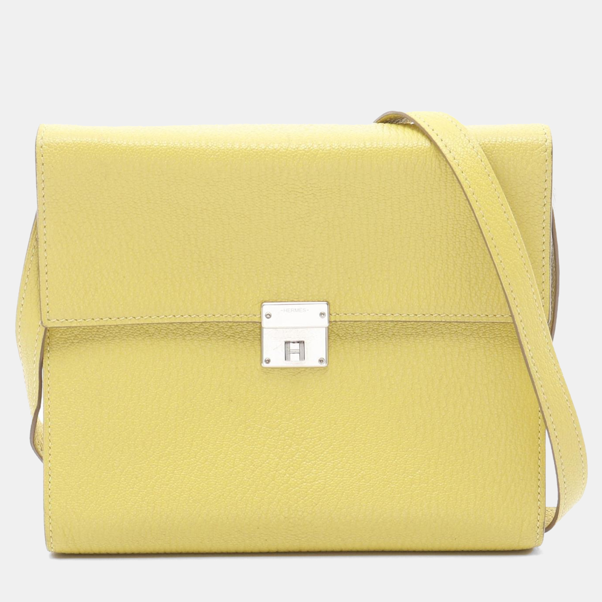 

Hermes Lime Chevre Leather Clic Shoulder Bag 16, Yellow