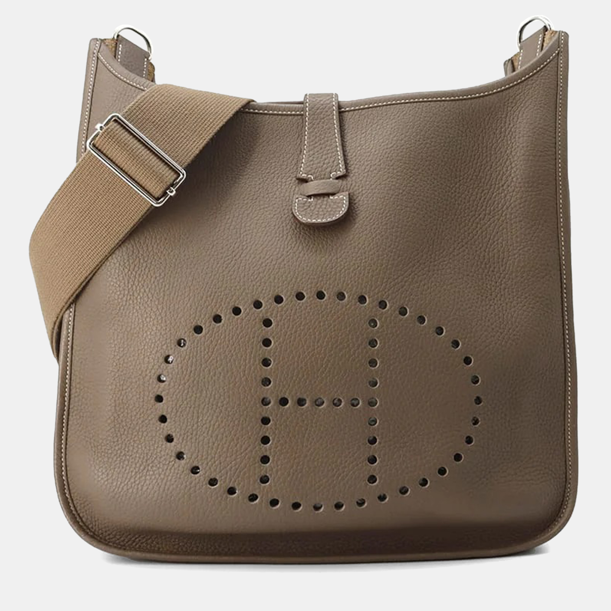

Hermes Etoupe Taurillon Clemence GM Evelyne 3 Bag, Brown