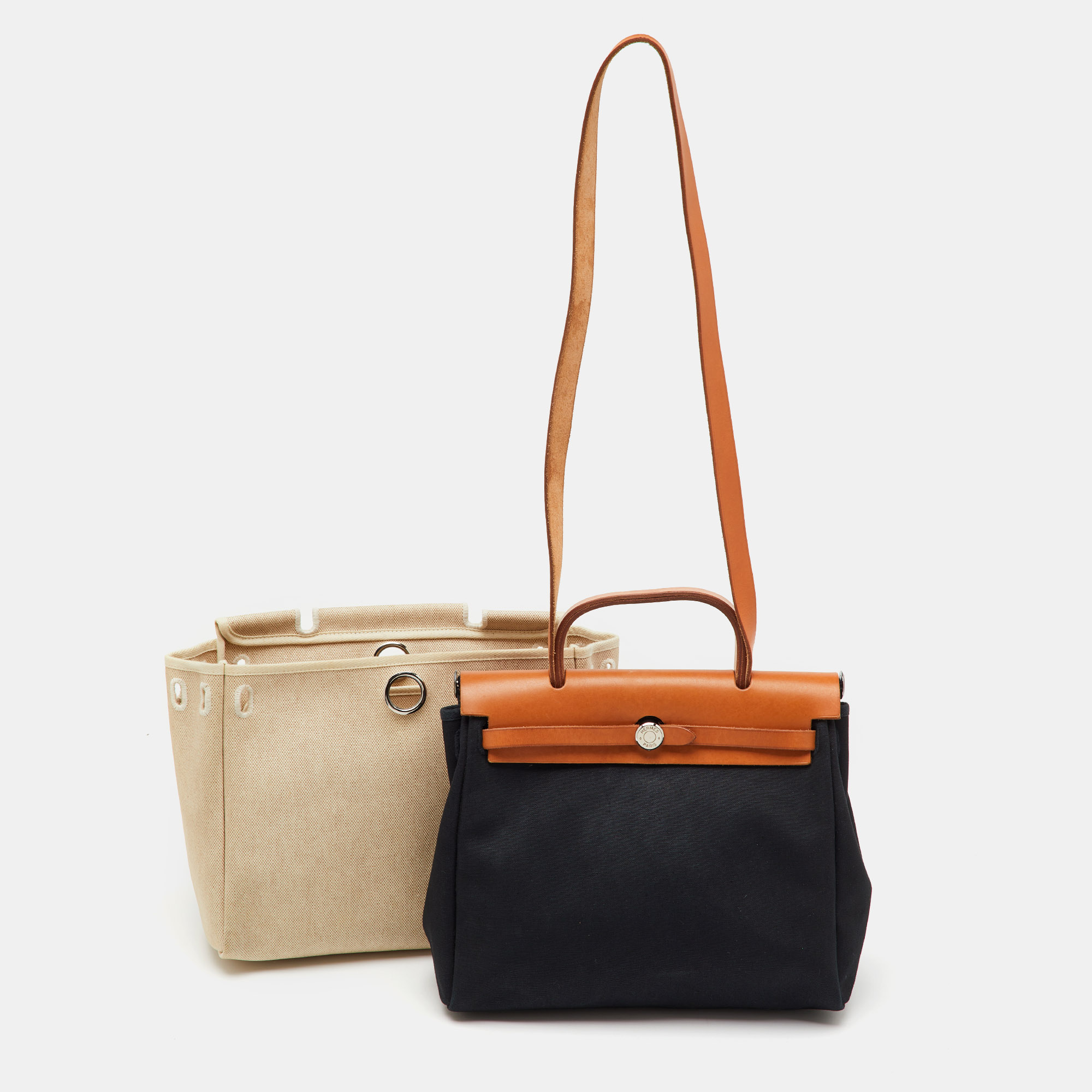 

Hermes Black/Natural Toile and Vache Hunter Herbag 31 Bag