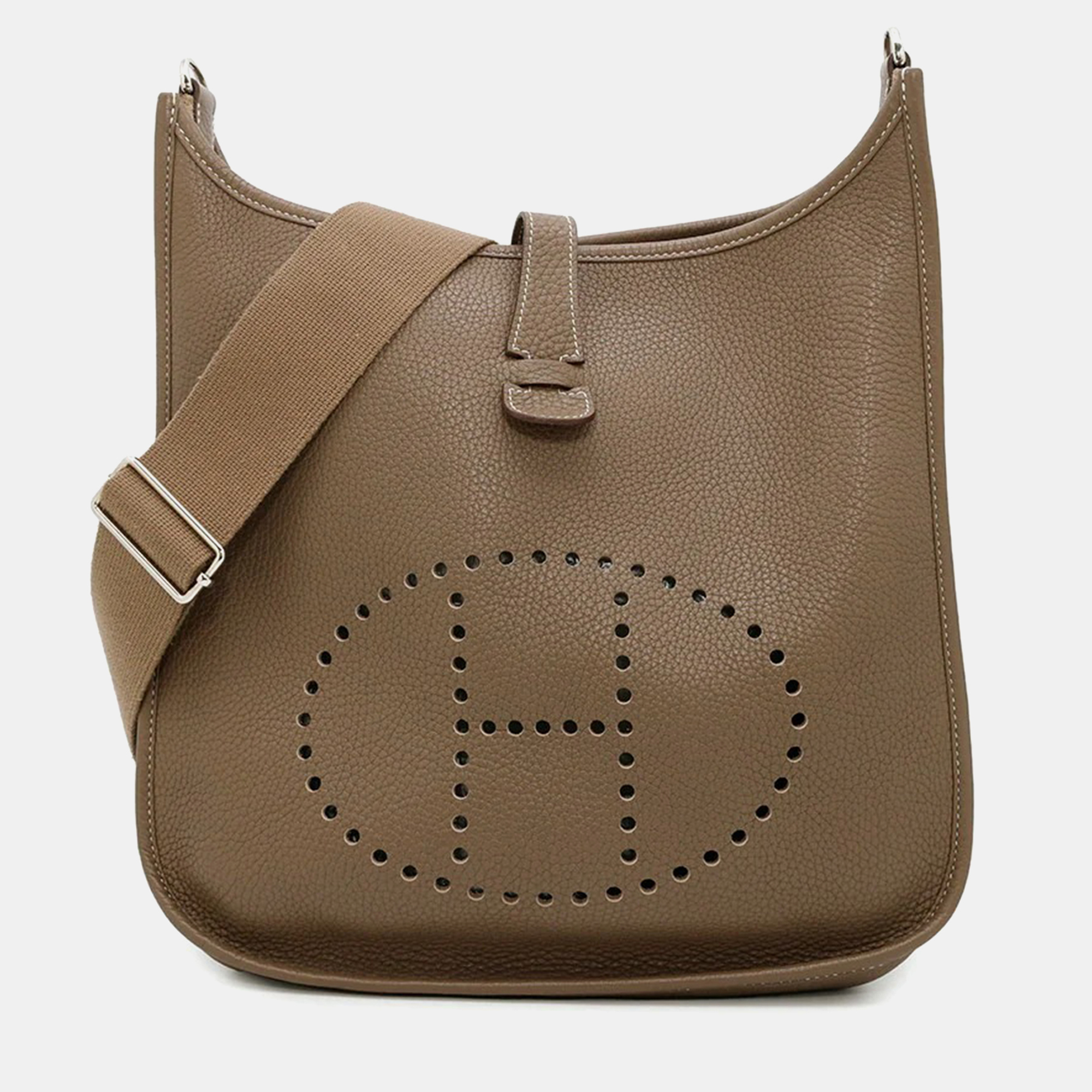 

Hermes Evelyne3 Etoupe Taurillon Clemence PM, Brown