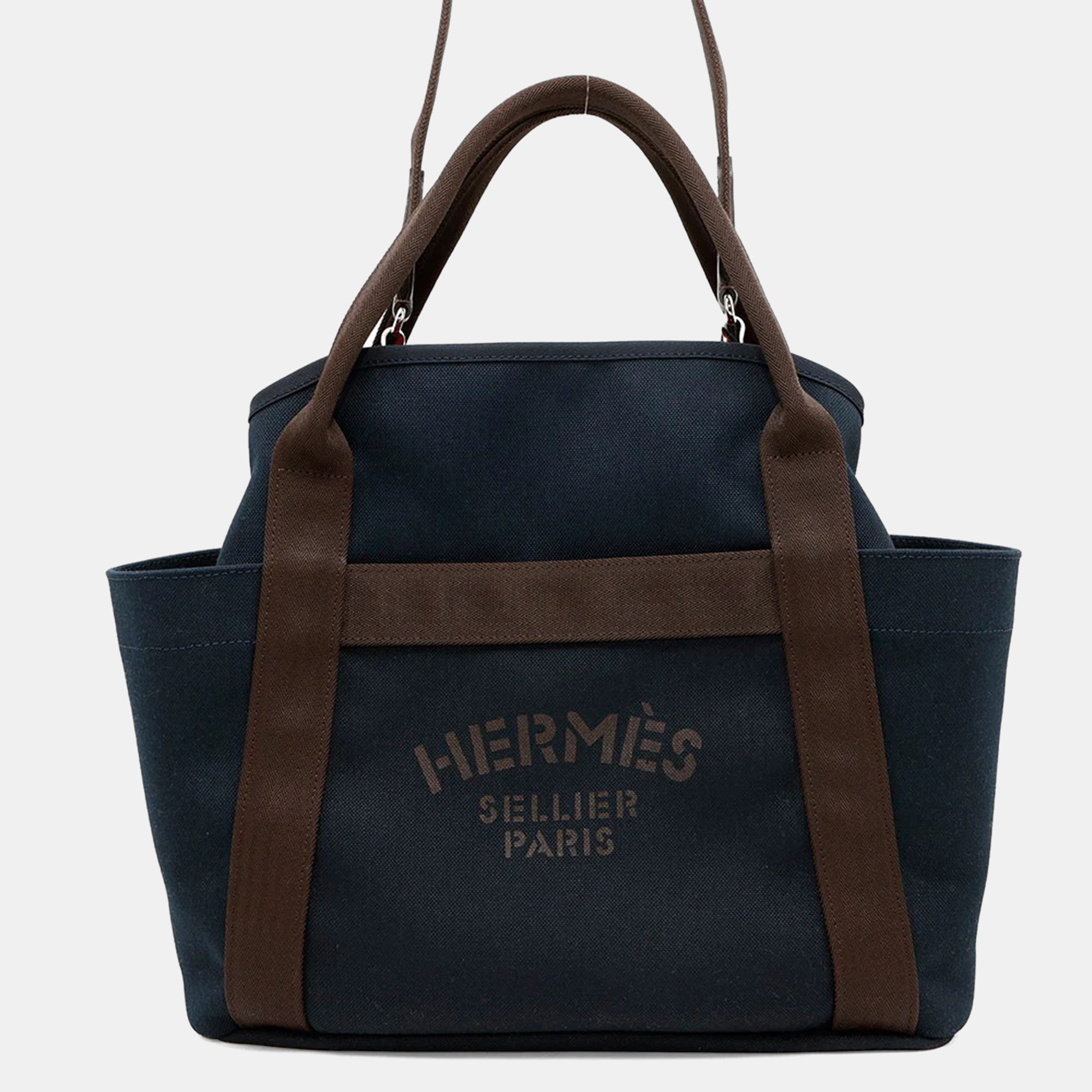 

Hermes Sac de Pansage Navy/Feu Canvas Grooming Bag, Navy blue