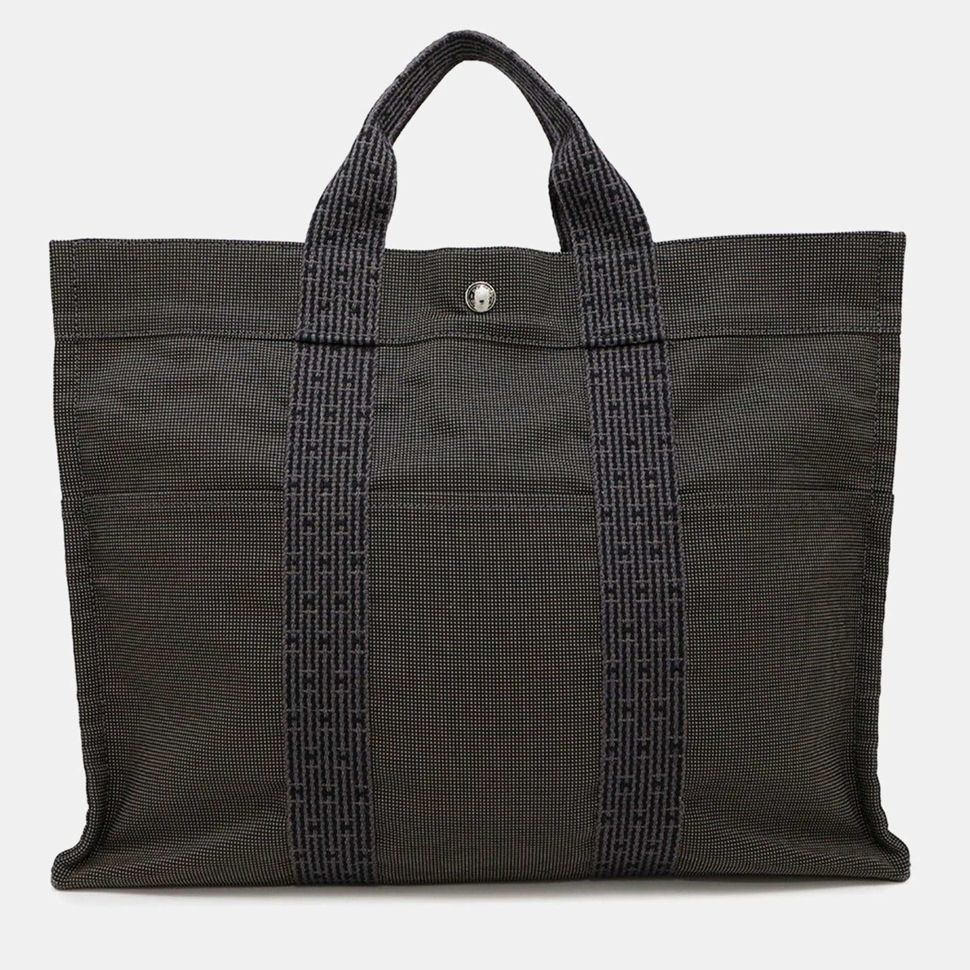 Pre-owned Hermes Her Line Mm Gray Canvas Tote