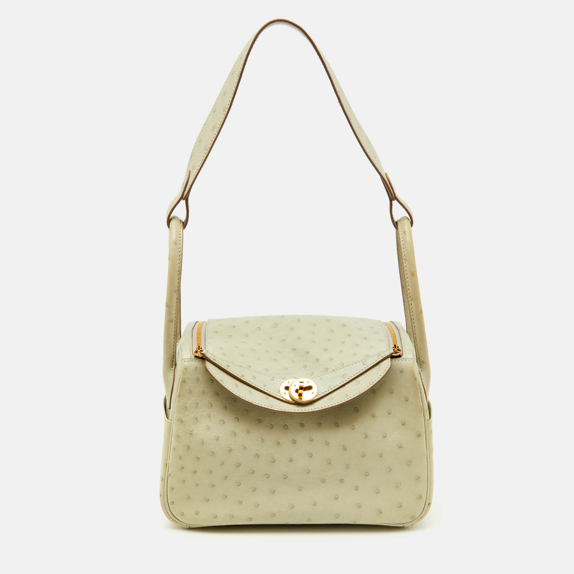 

Hermès Gris Perle Ostrich Gold Finish Lindy 26 Bag, Grey