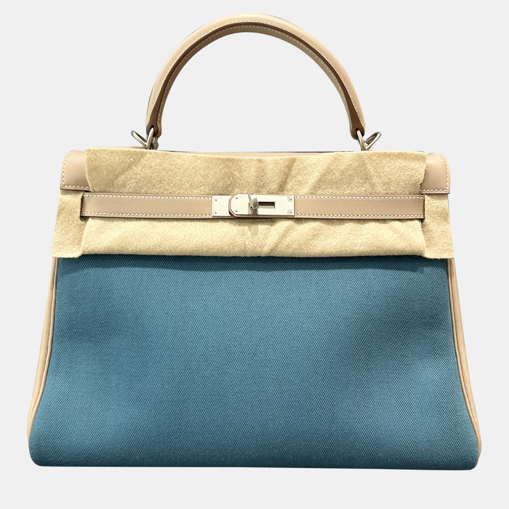 

Hermes Kelly 32 Diamond Grey and Denim Blue Canvas Leather Handbag