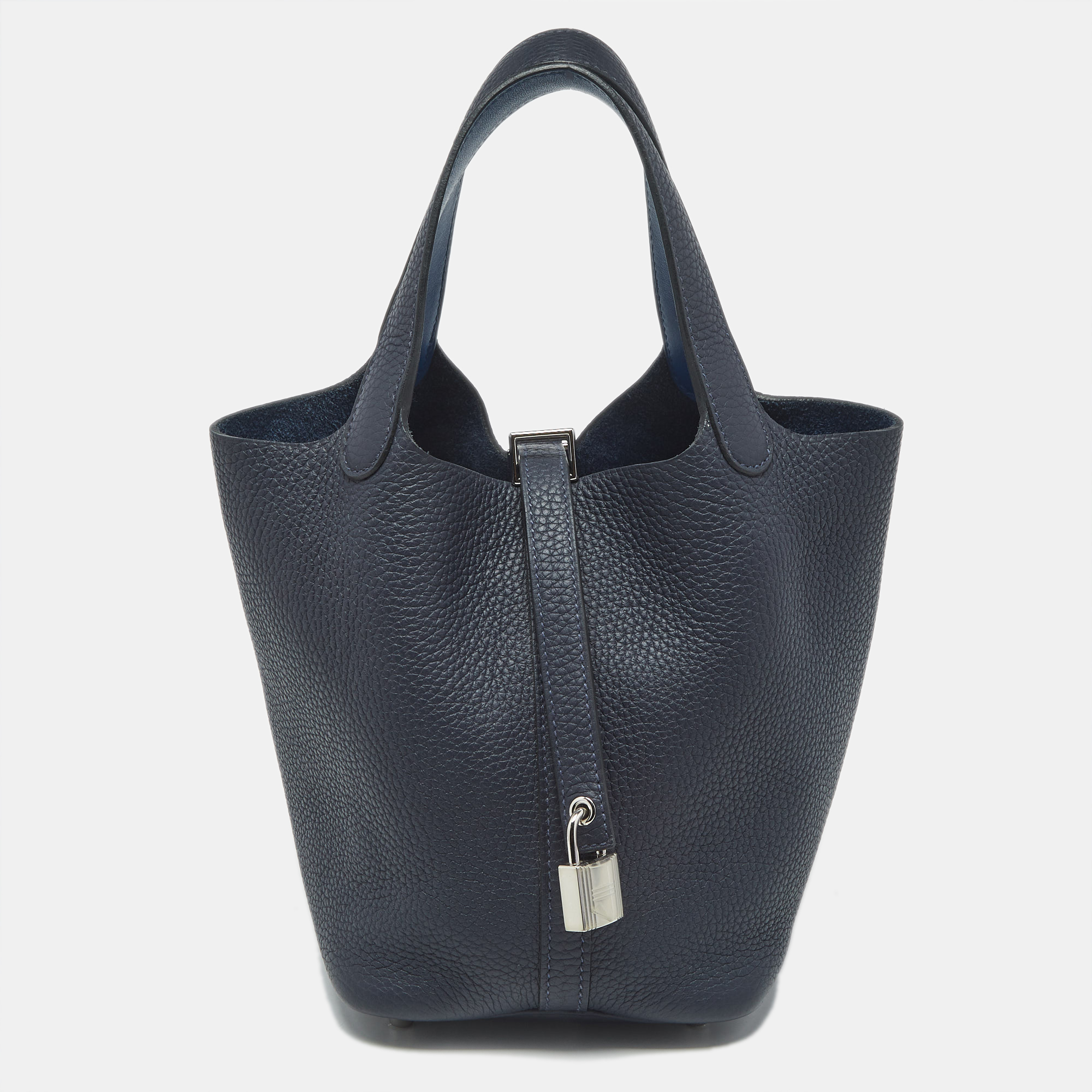 

Hermès Bleu Nuit/Bleu France Taurillon Clemence Leather Picotin Lock 18 Bag, Blue