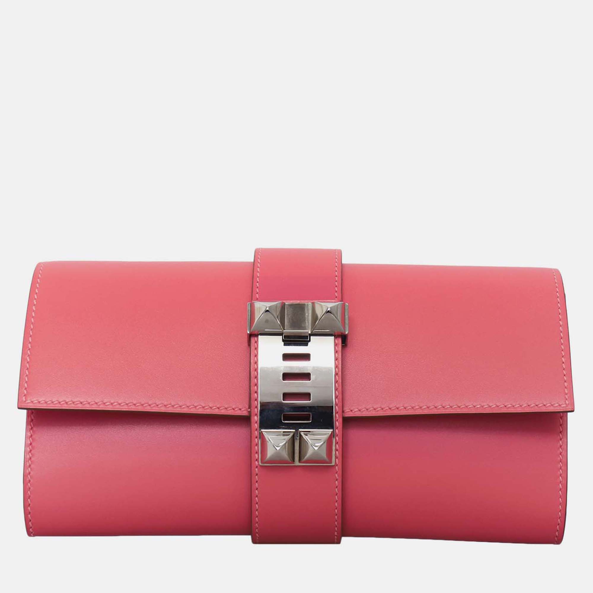 

Hermes Tadelakt Leather Rose Medor 23 Clutch, Pink
