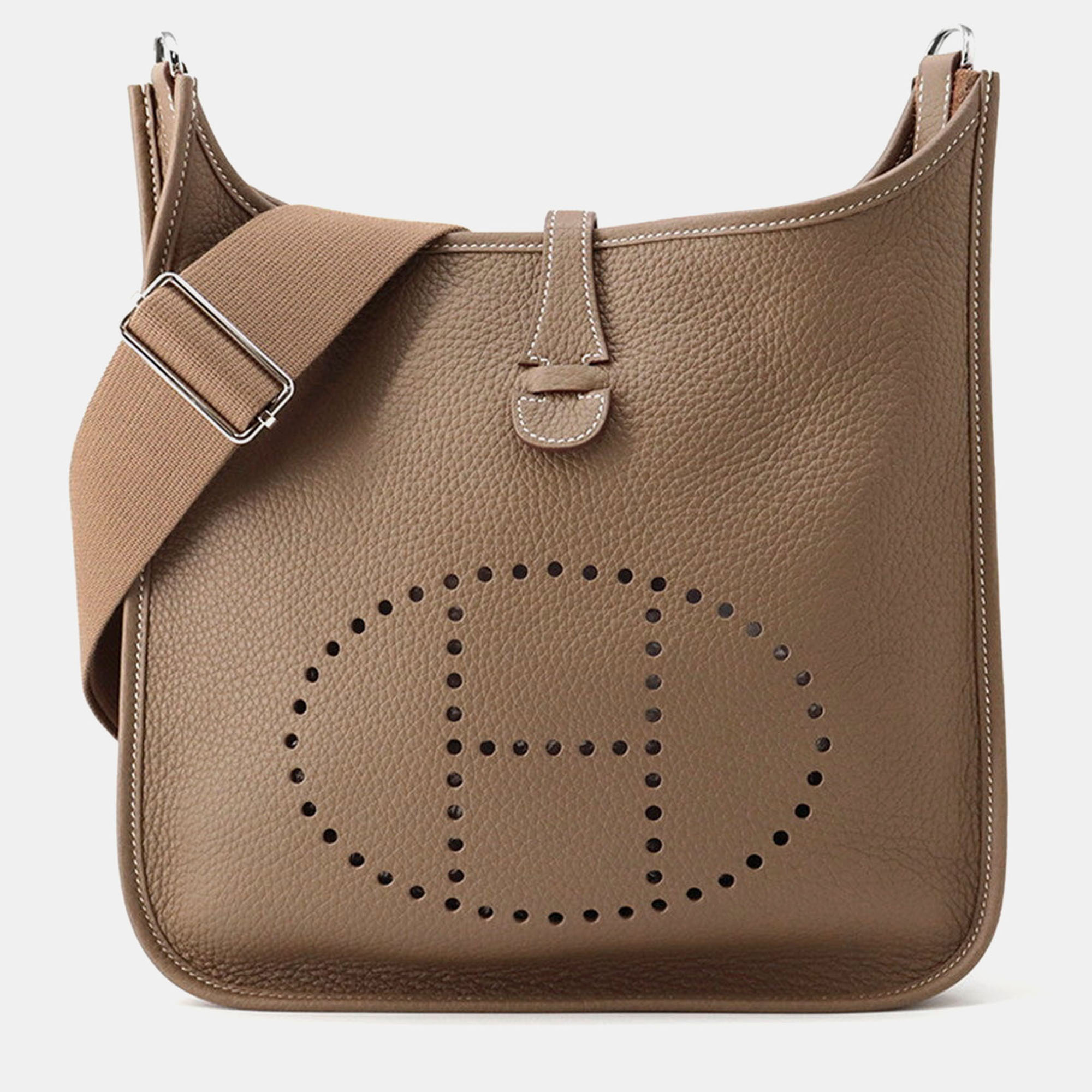 

Hermes Evelyne 3 Etoupe Taurillon Clemence Size PM, Brown