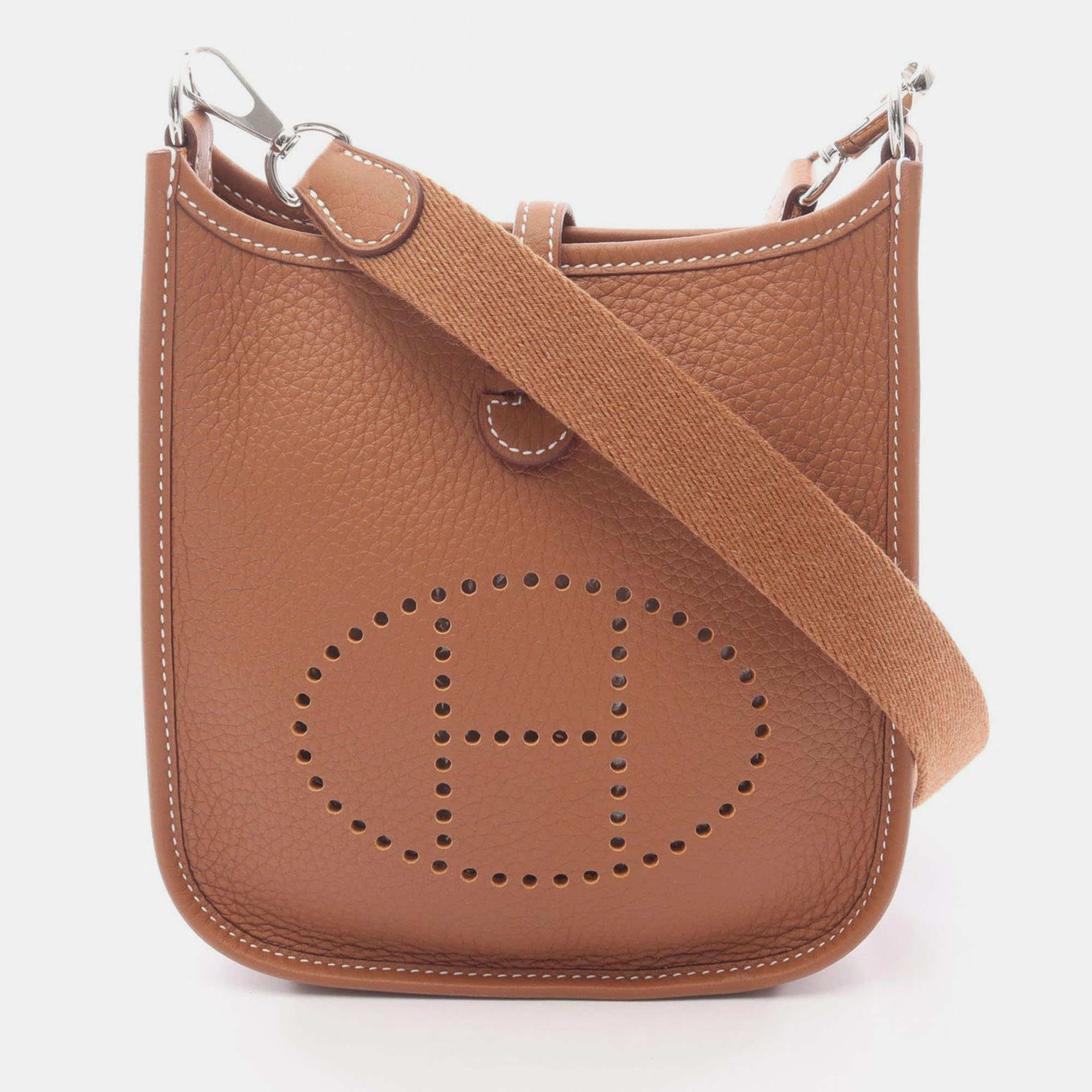 

Hermes Evelyne 16 Gold Taurillon Clemence Leather Shoulder Bag
