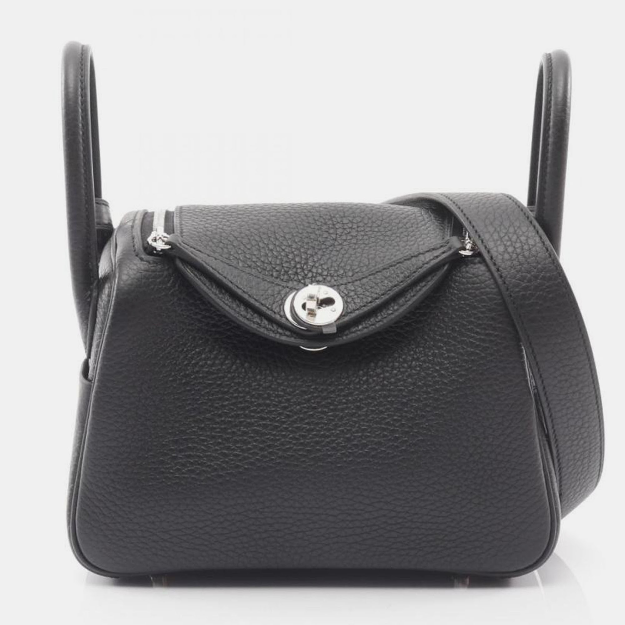Pre-owned Hermes Lindy Mini Taurillon Clemence Leather Shoulder Bag In Black