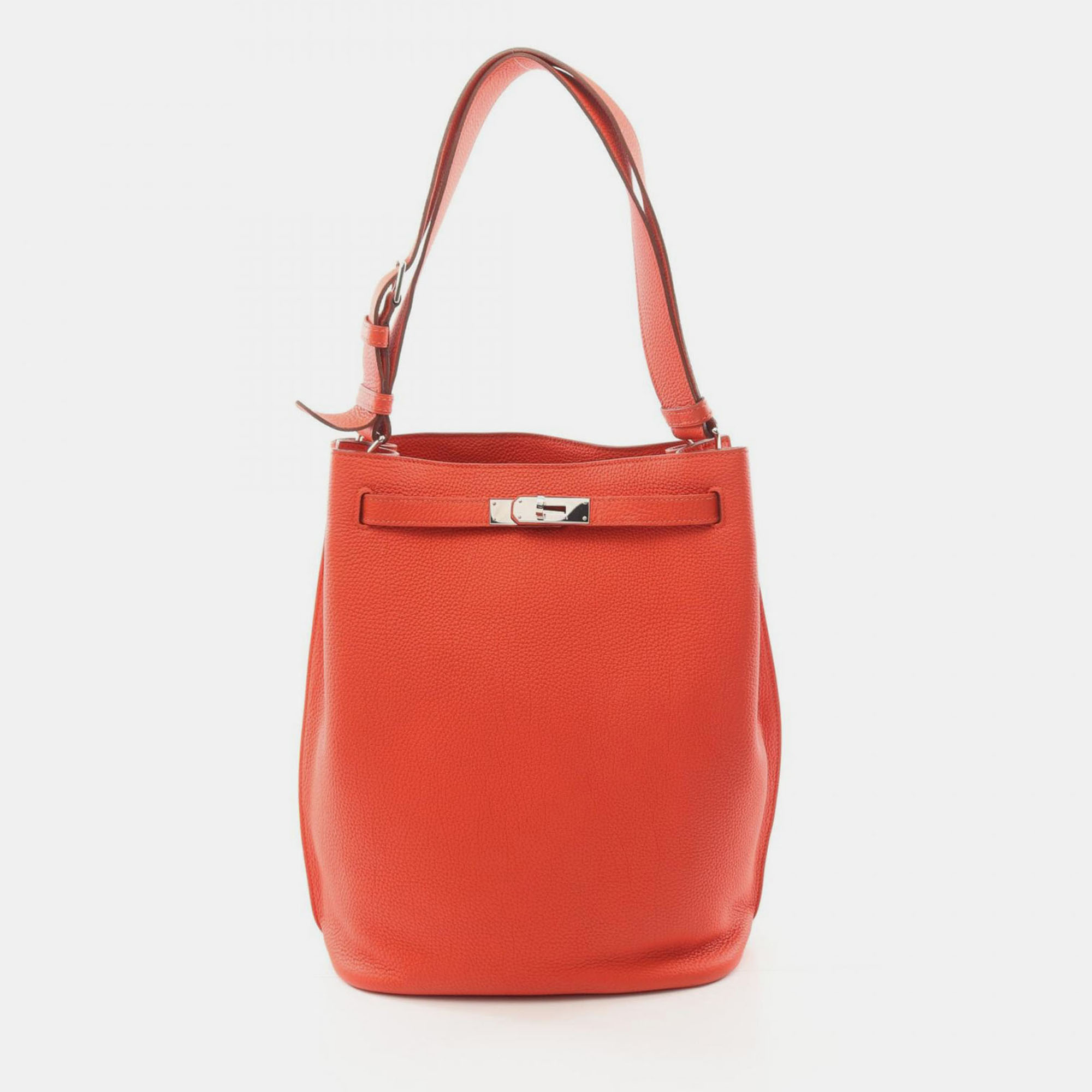 

Hermes So Kelly 26 Capucine Togo Leather Shoulder Bag, Orange
