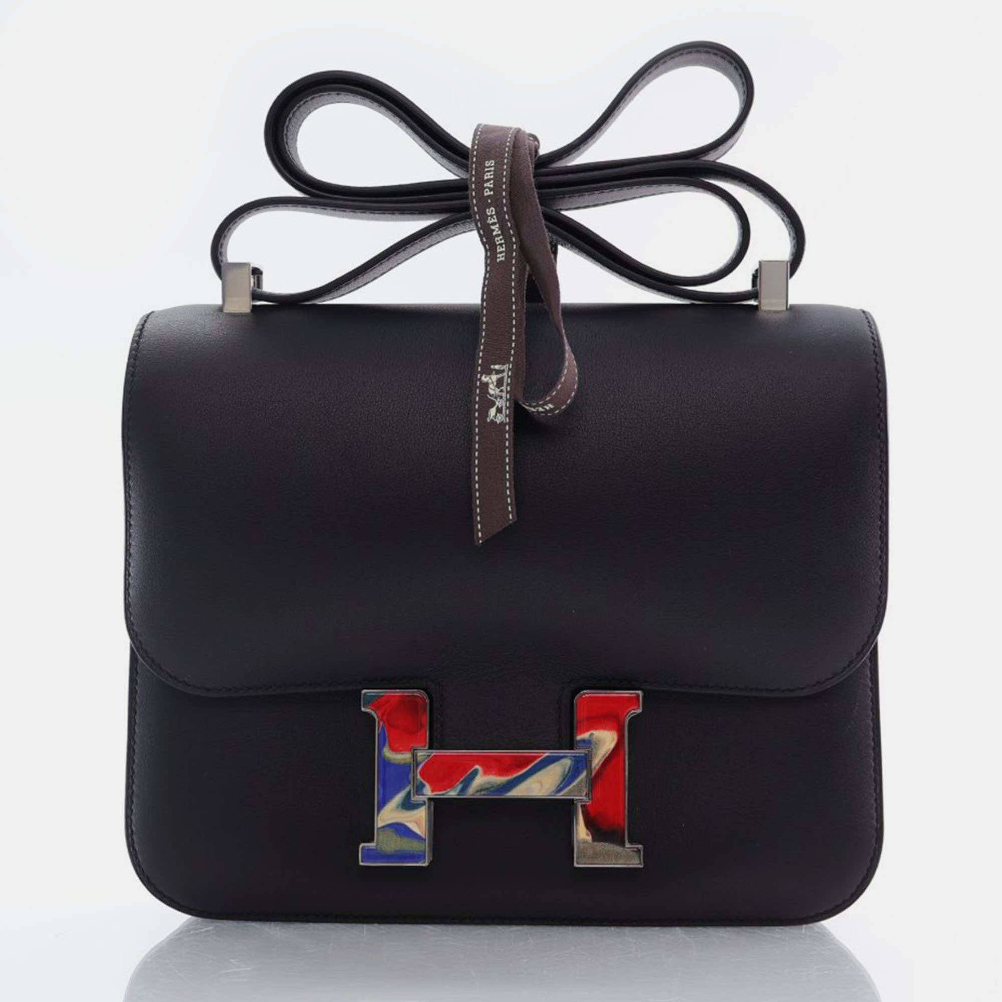 

Hermes Noir Swift Marble Constance 24, Black
