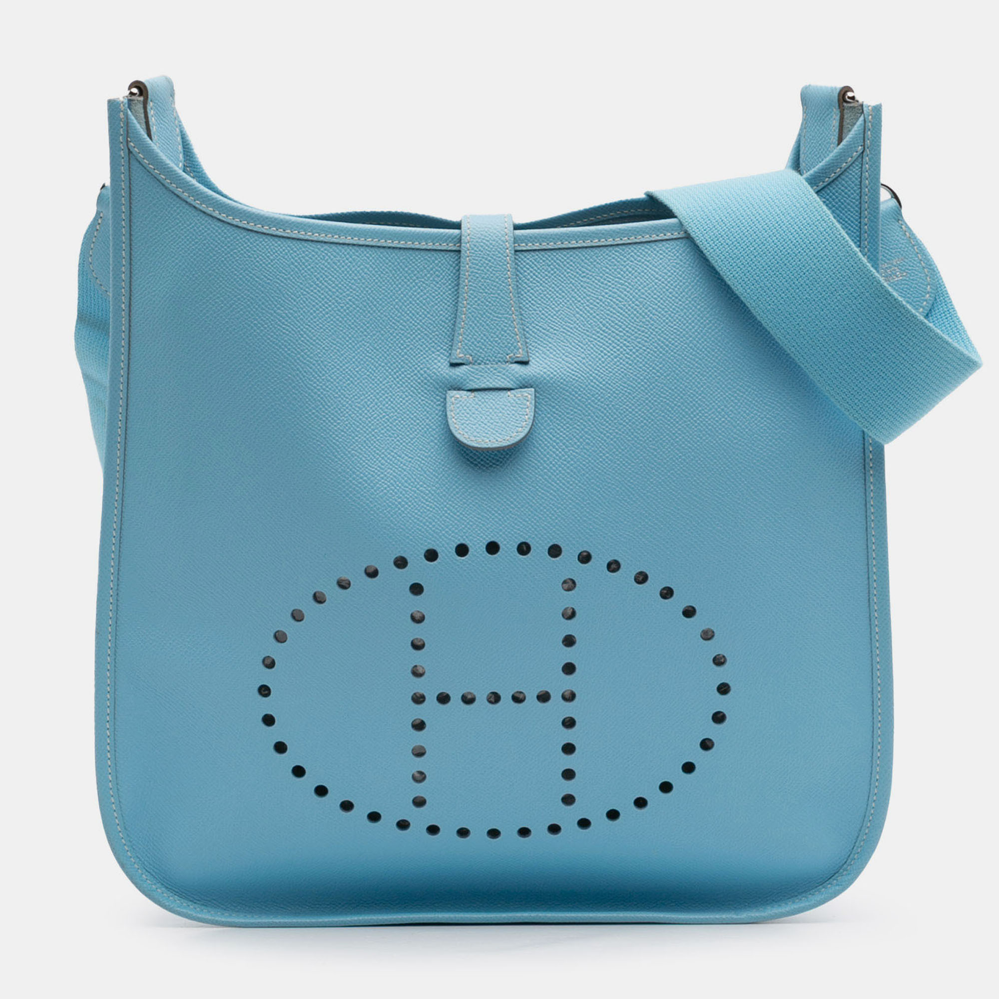 

Hermes Blue Clemence Evelyne III 33
