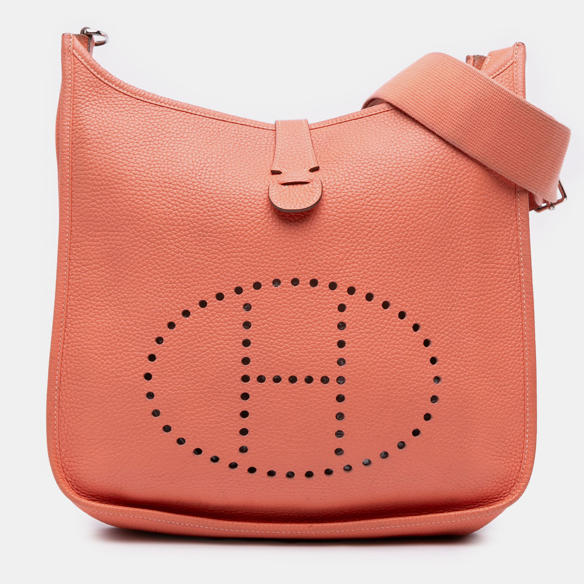 

Hermes Pink Clemence Evelyne III 29