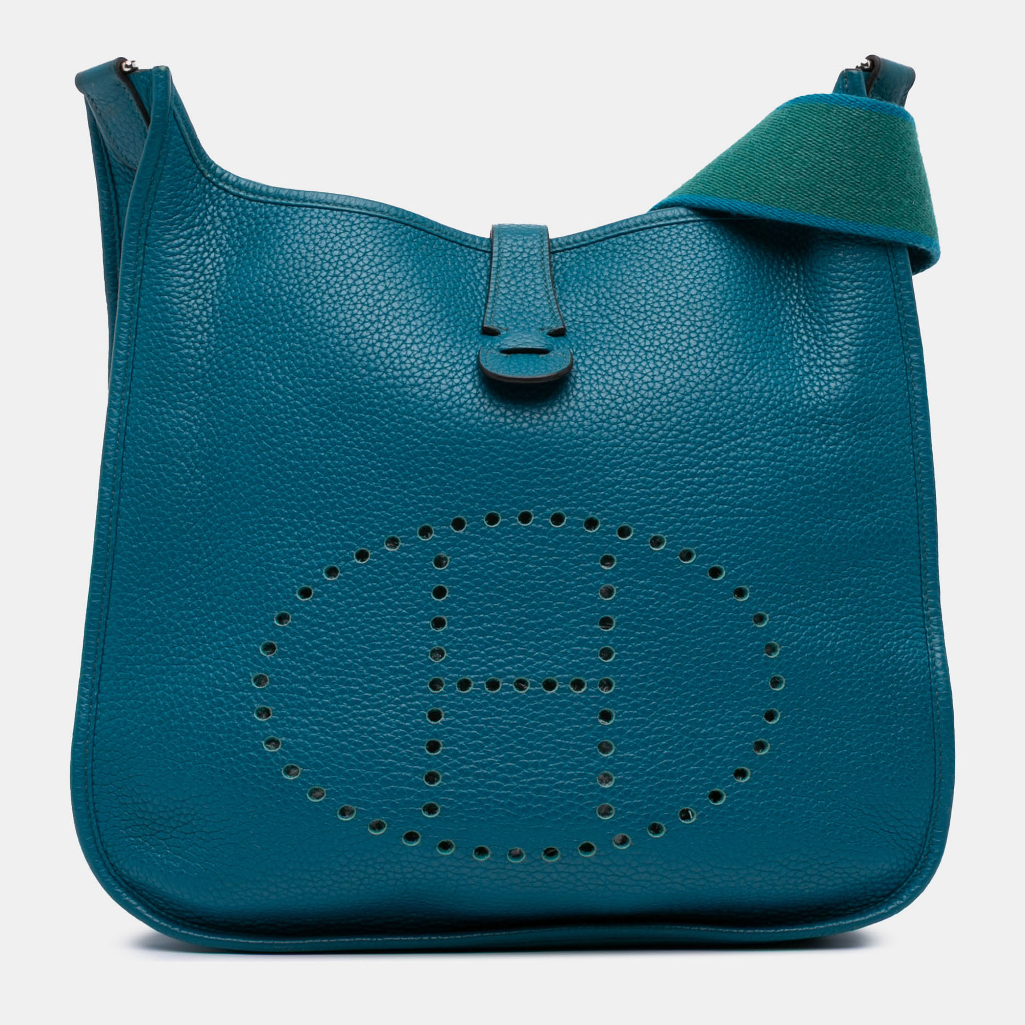 

Hermes Blue Clemence Evelyne III 33