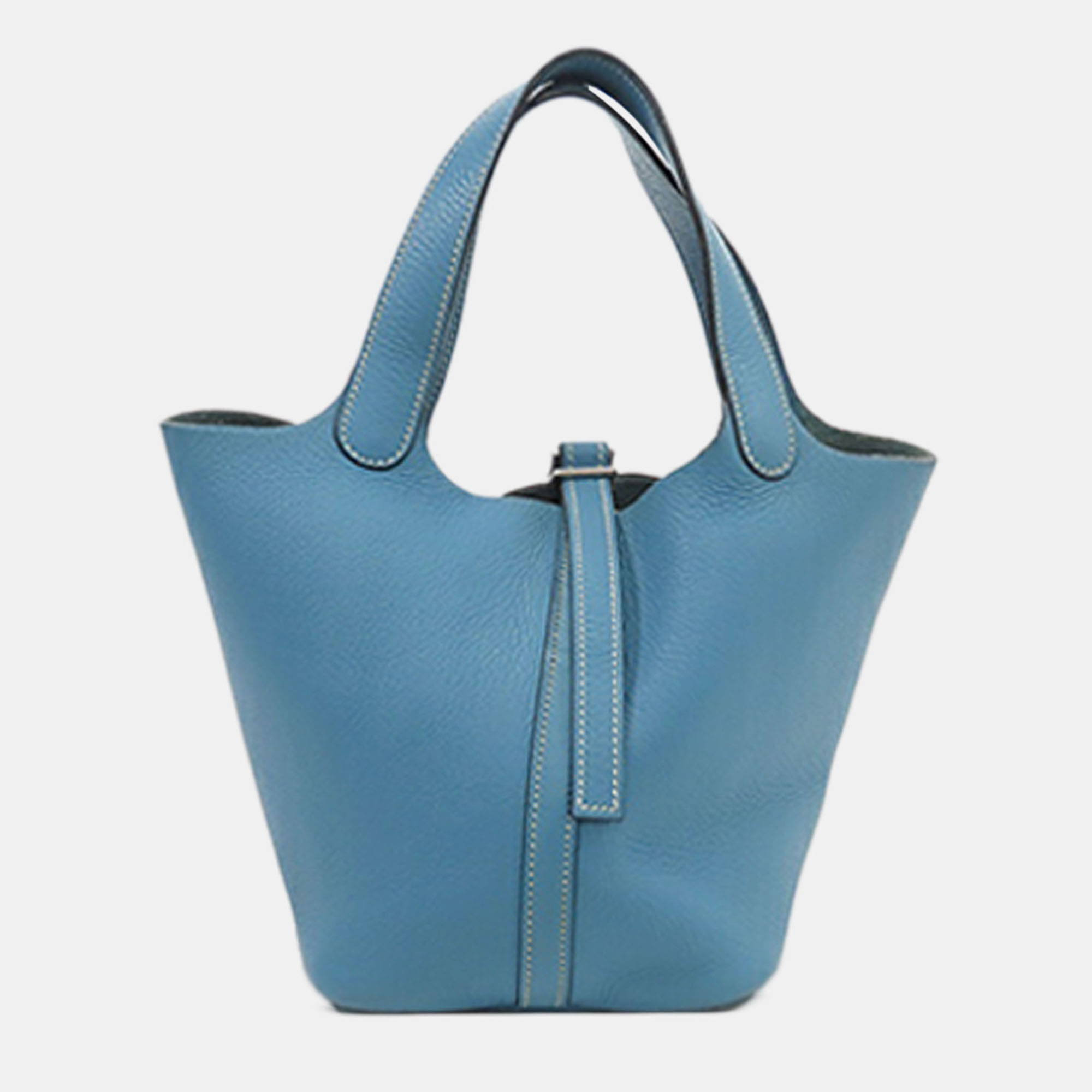

Hermes Blue Clemence Picotin 18