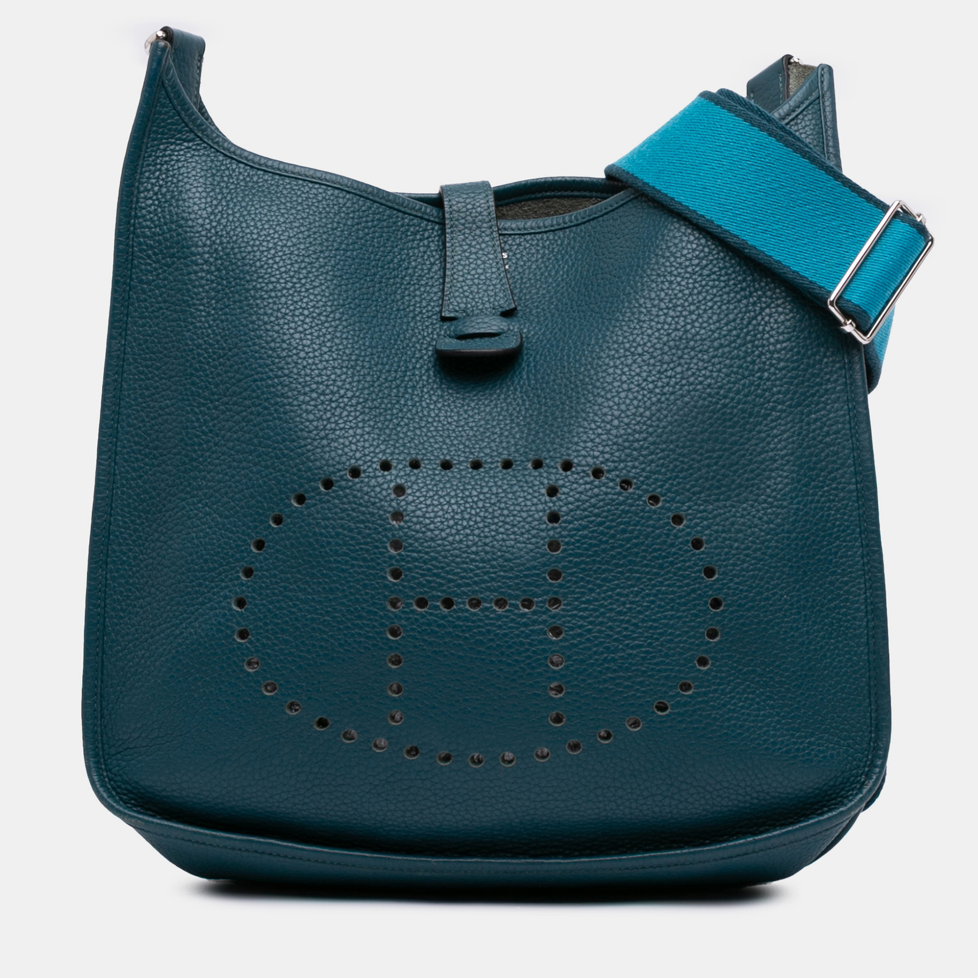 

Hermes Blue Clemence Evelyne III 29