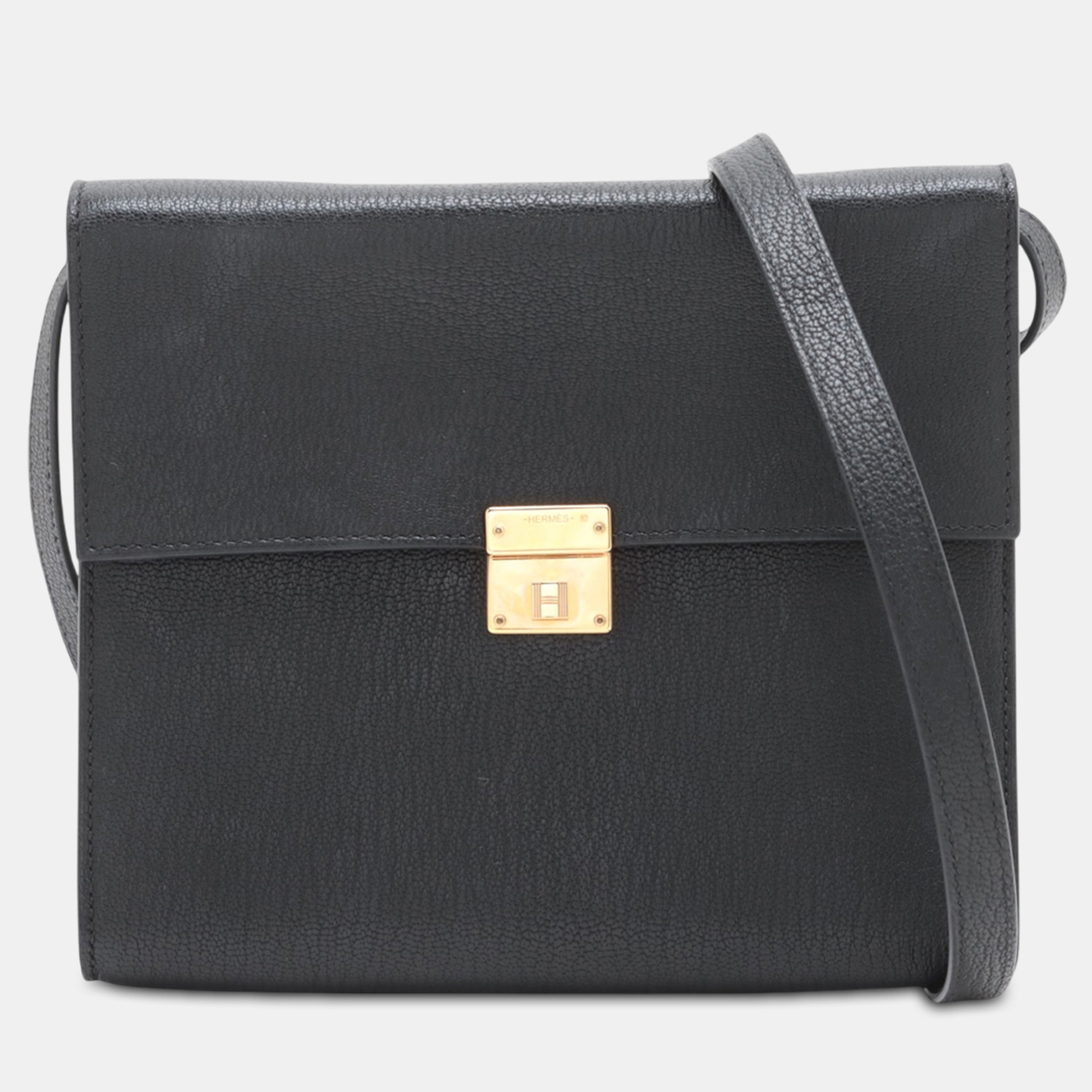 

Hermes Black Chevre Mysore Clic 16