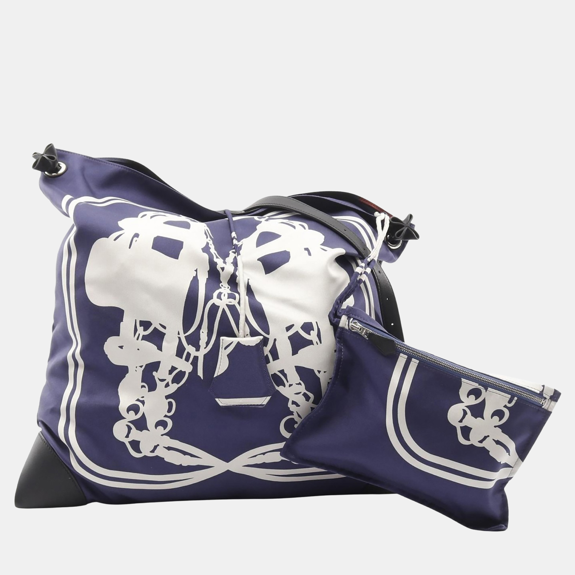 

Hermes Silky City Brides de Gala MM Silk and Swift Calfskin Leather Shoulder Bag, Navy blue