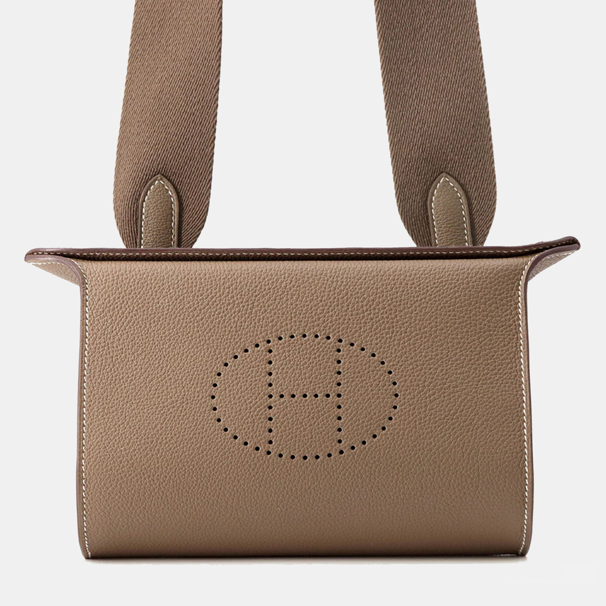 

Hermes Videpoches Taupe Togo Calfskin Leather Shoulder Bag, Brown