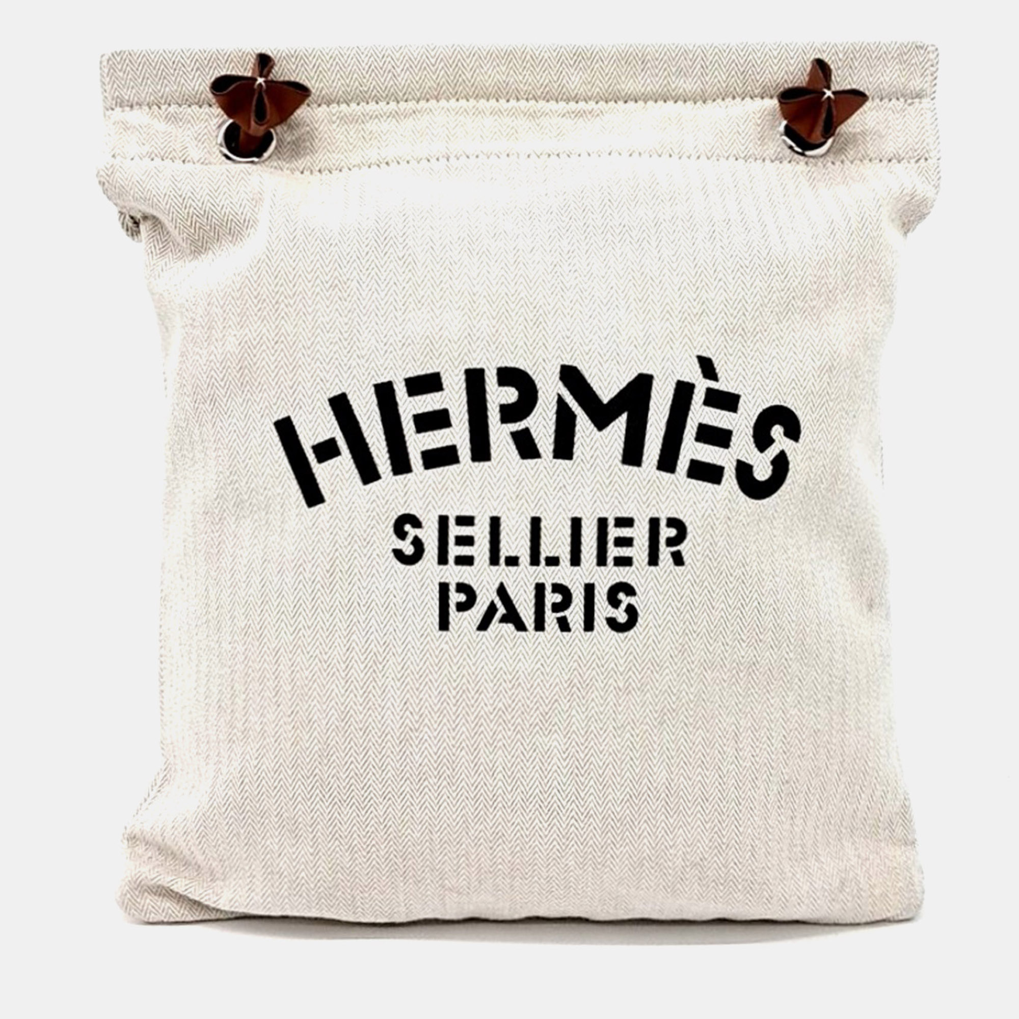

Hermes Cream Fabric Aline Bag (D)