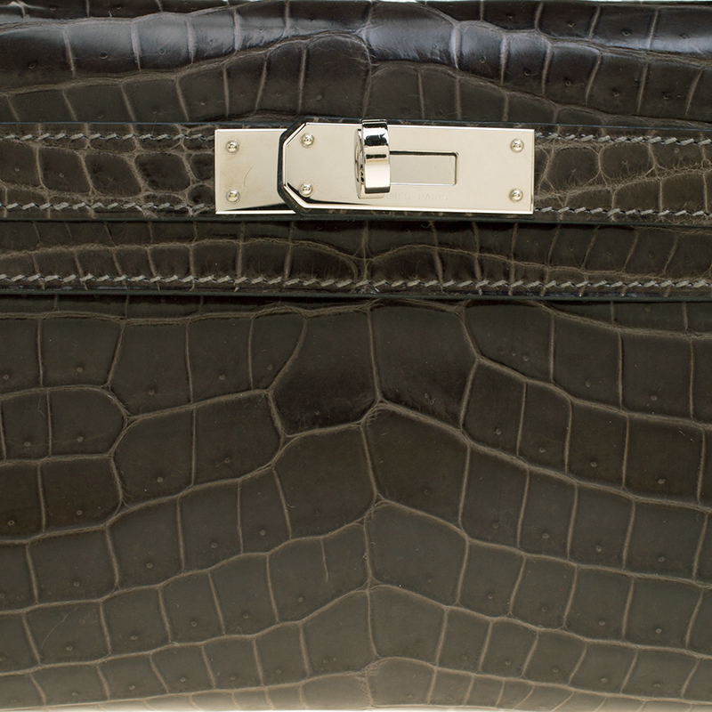 Hermès Crocodile Kelly Cut Clutch Dark red Exotic leather ref.770016 - Joli  Closet