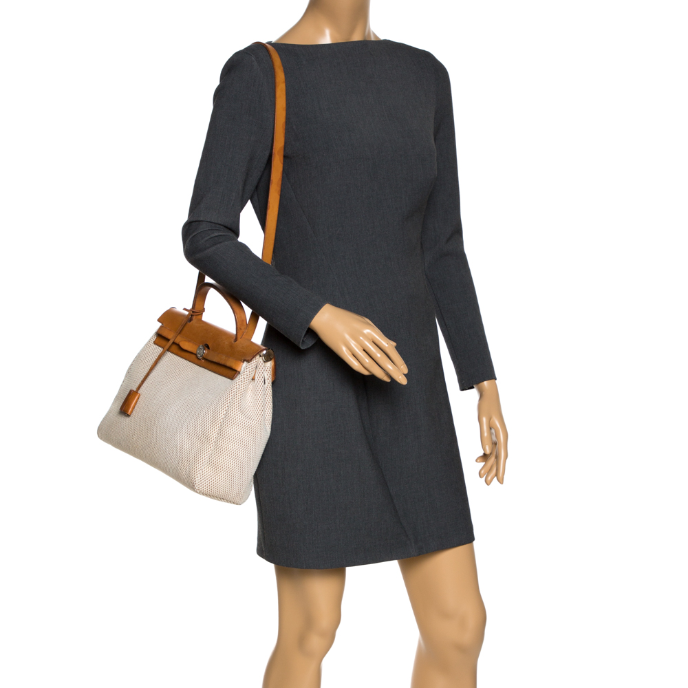 

Hermes Beige/Natural Canvas and Leather 2 in 1 Herbag 31