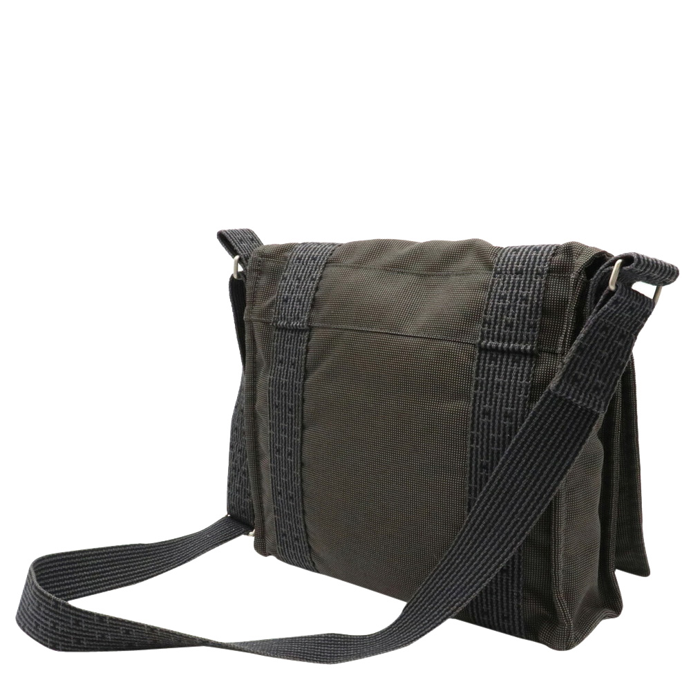 

Hermes Black Canvas Herline Shoulder Bag