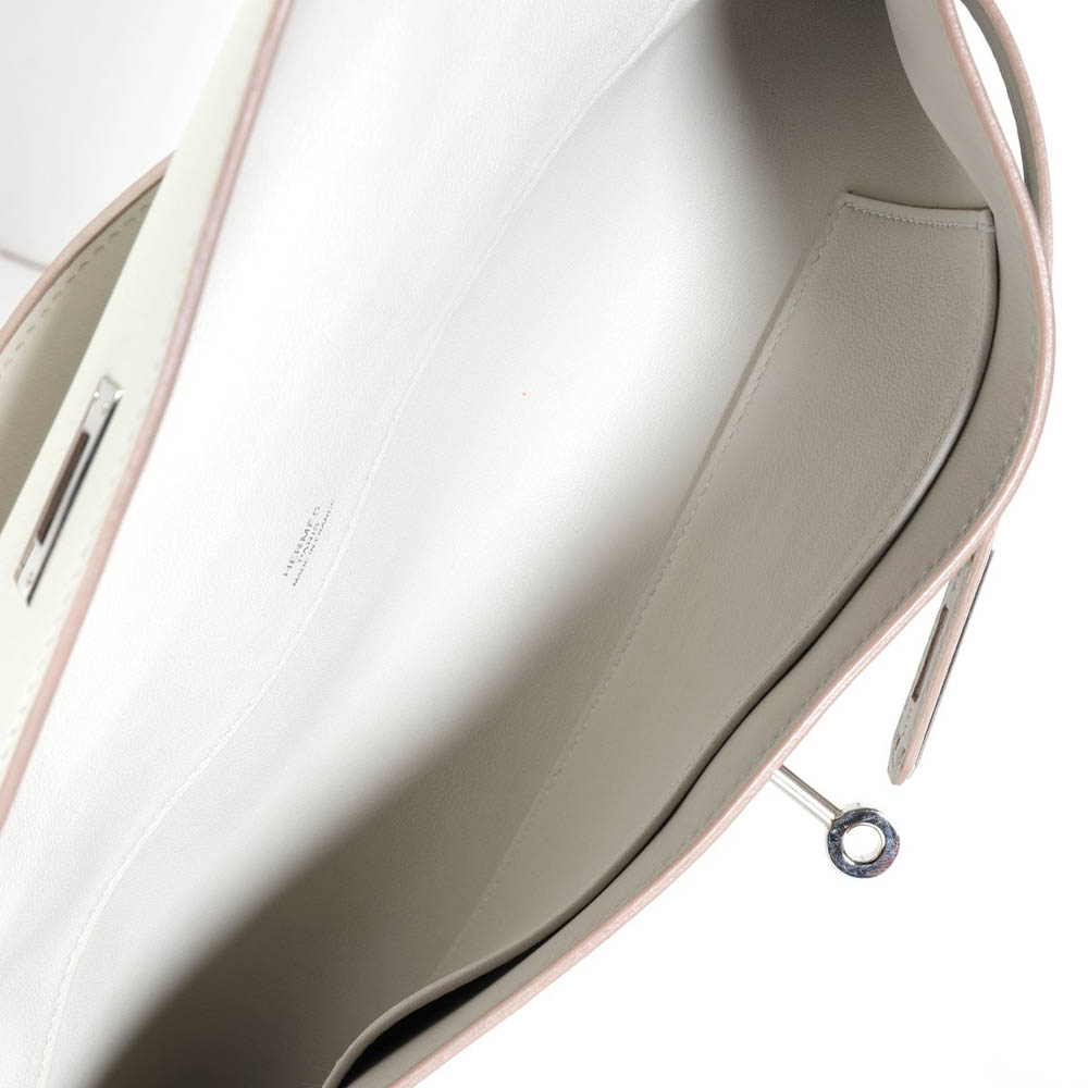 

Hermes White Swift Leather Palladium Hardware Kelly Cut Clutch Bag