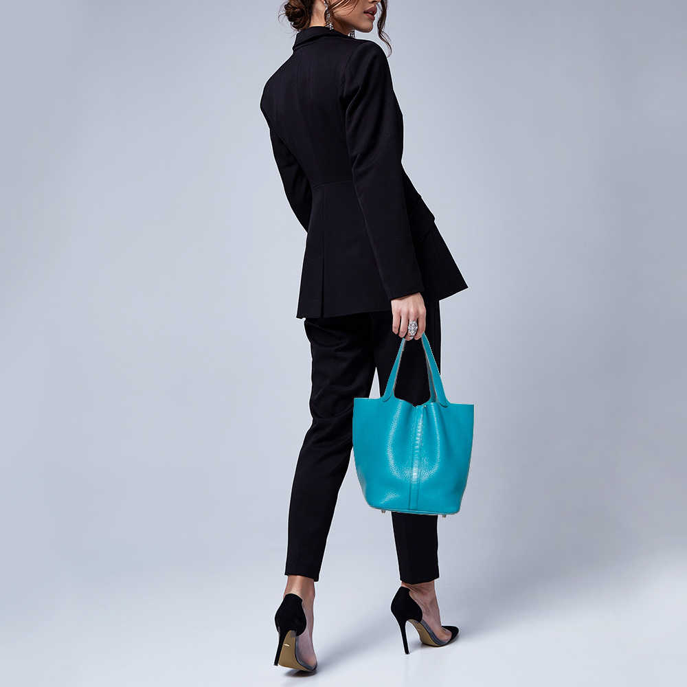 

Hermes Bleu Izmir Clemence Leather Picotin Lock 22 Bag, Green