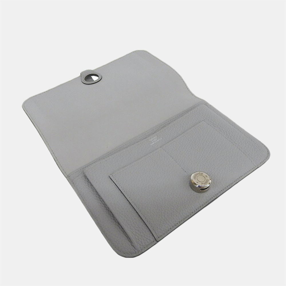 

Hermes Taurillon Clemence Dogon Bi-fold wallet Gray, Grey