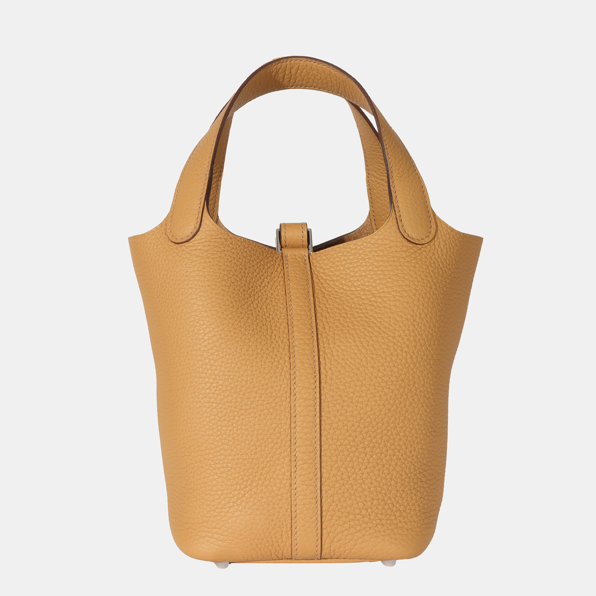 

Hermes Biscuit Taurillon Clemence Picotin 18 PHW, Cream