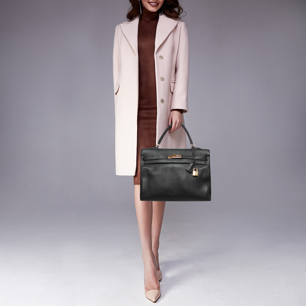 

Hermes Black Fjord Leather Gold Finish Kelly Retourne 35 Bag