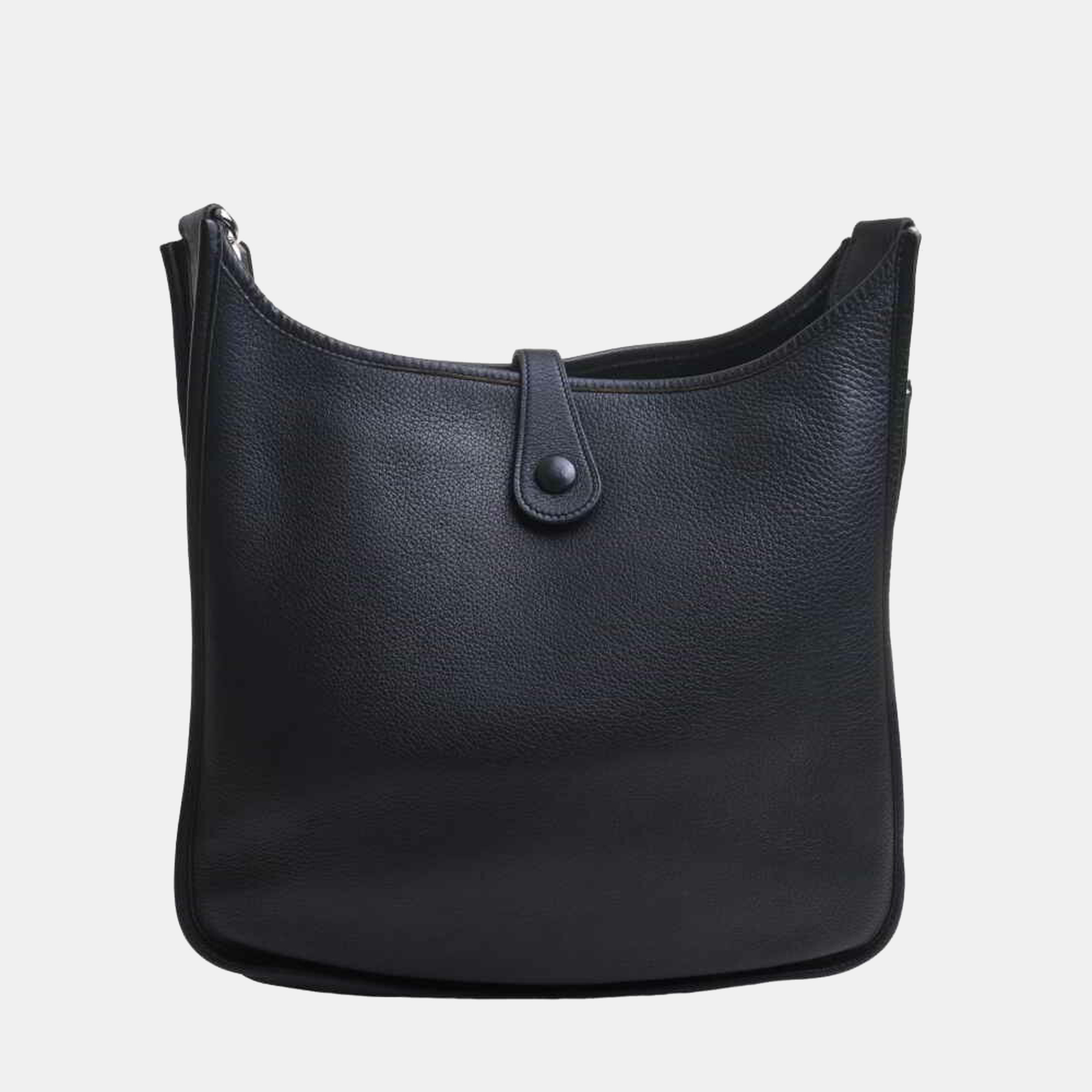 

Hermes Taurillon Clemence Evelyn Shoulder Bag - Black