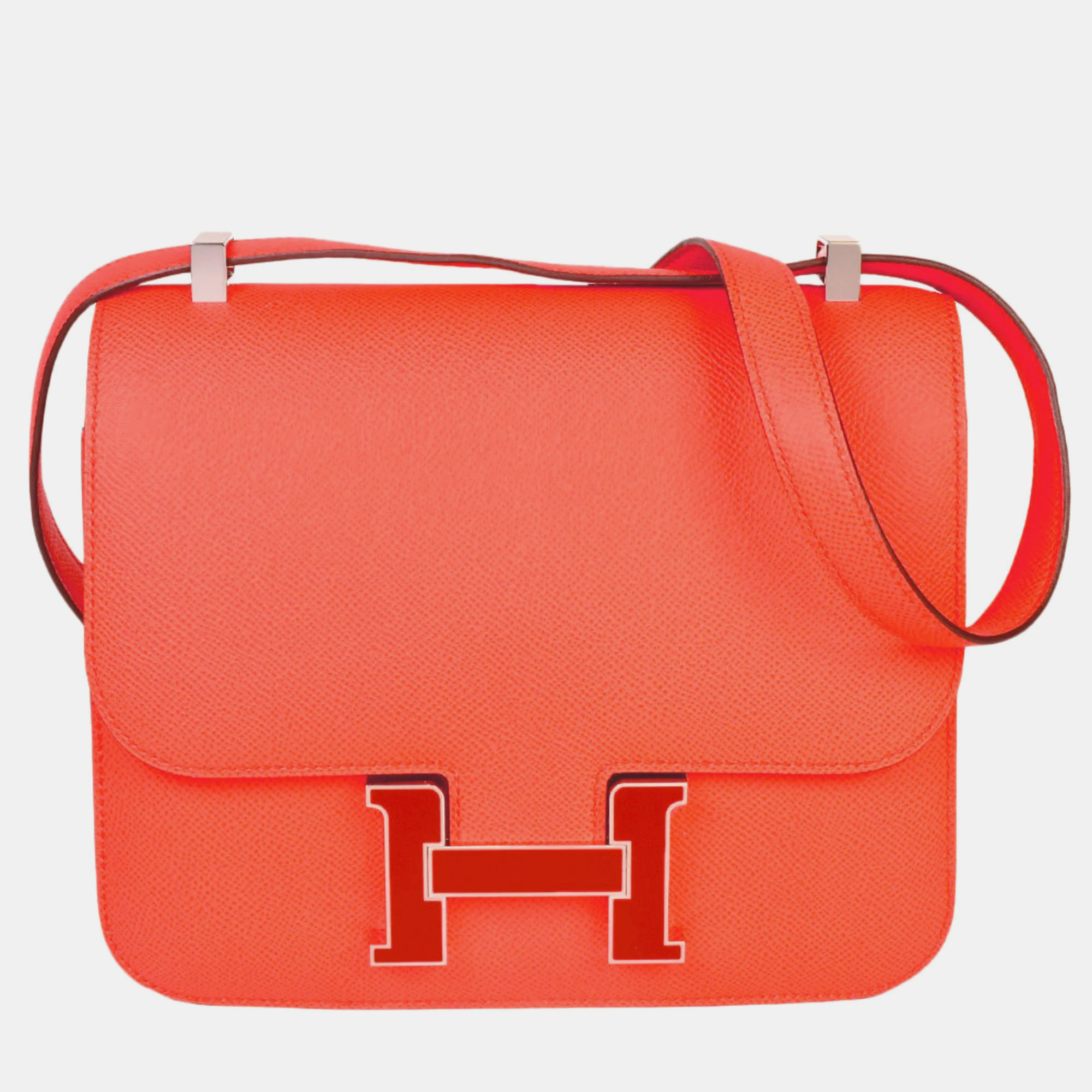 Elevate your elegance with an Hermès shoulder bag a symbol of luxury and prestige. Meticulously crafted from the finest materials it seamlessly blends timeless style with unparalleled craftsmanship.