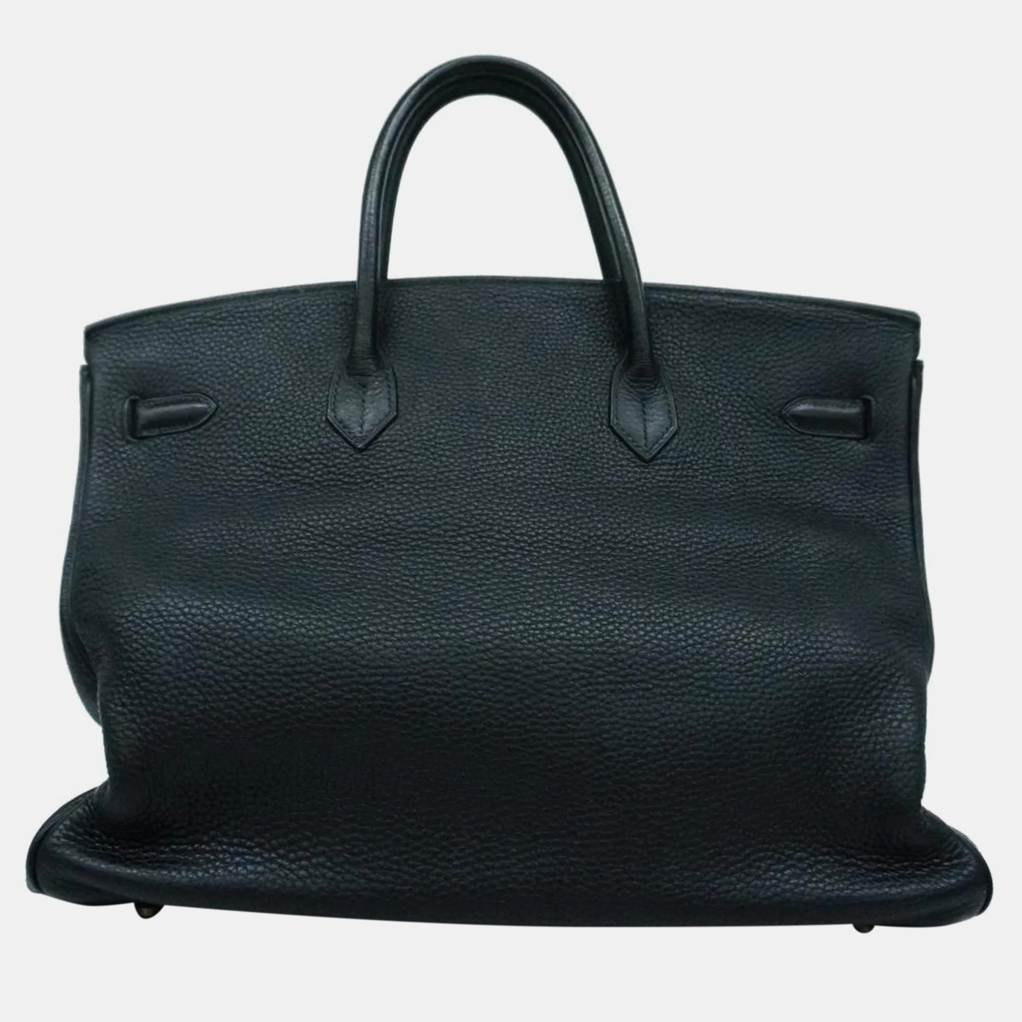 

Hermes handbag Birkin 40 □I engraved Togo black gold hardware men women