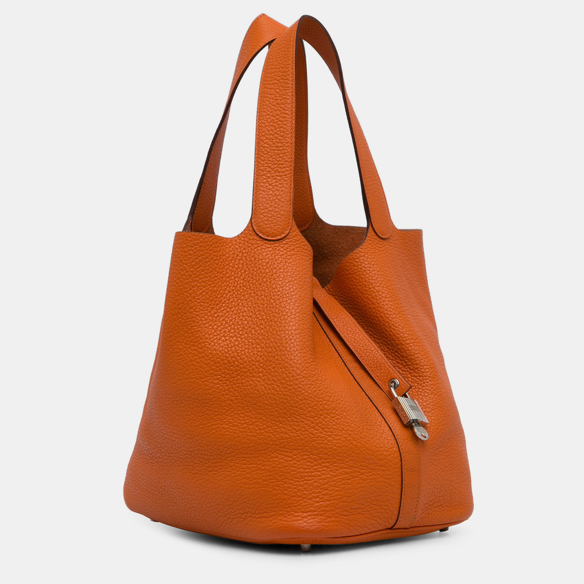 

Hermes Clemence Picotin Lock 26, Orange