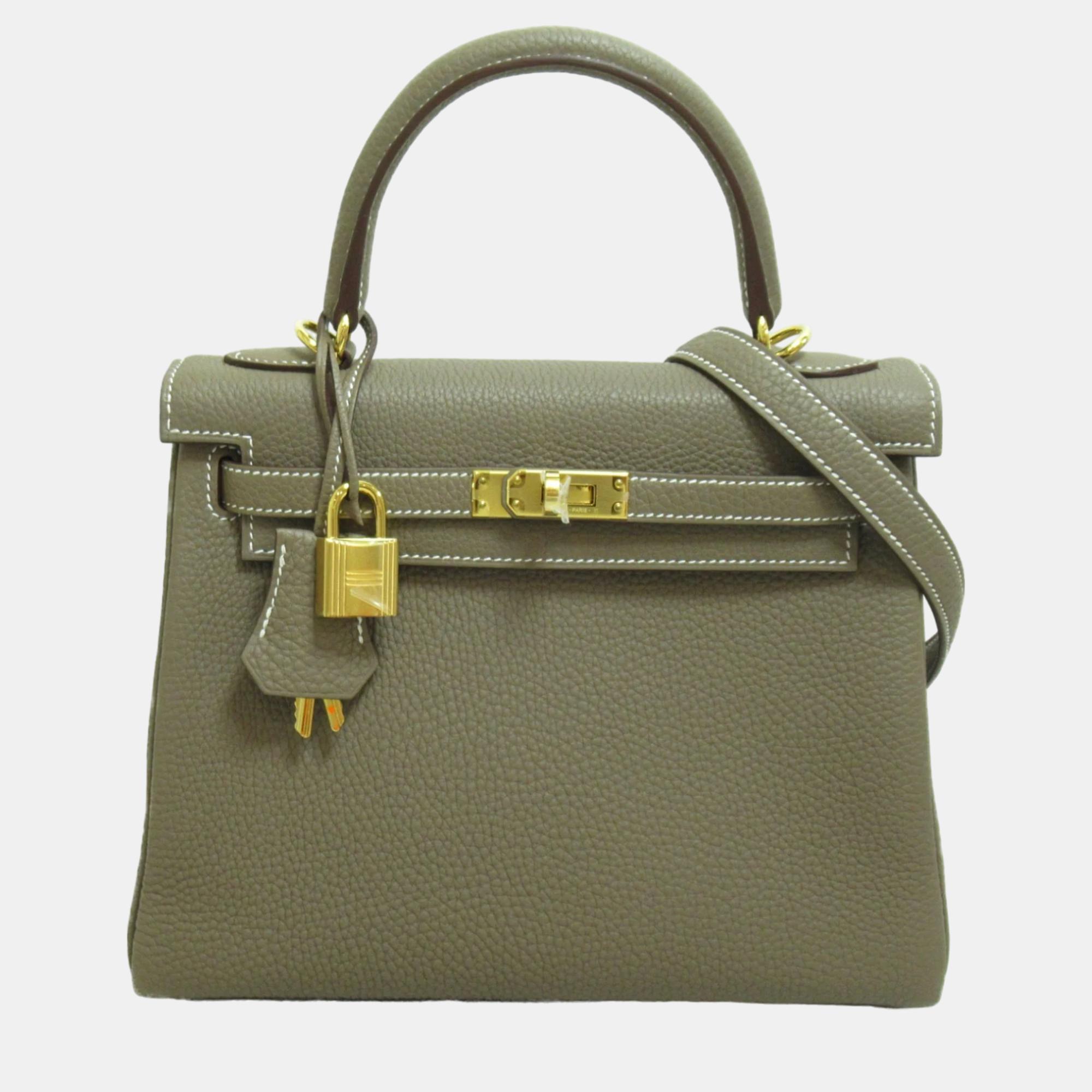 

Hermes Gray Etoupe Togo leather Kelly Handbag, Grey