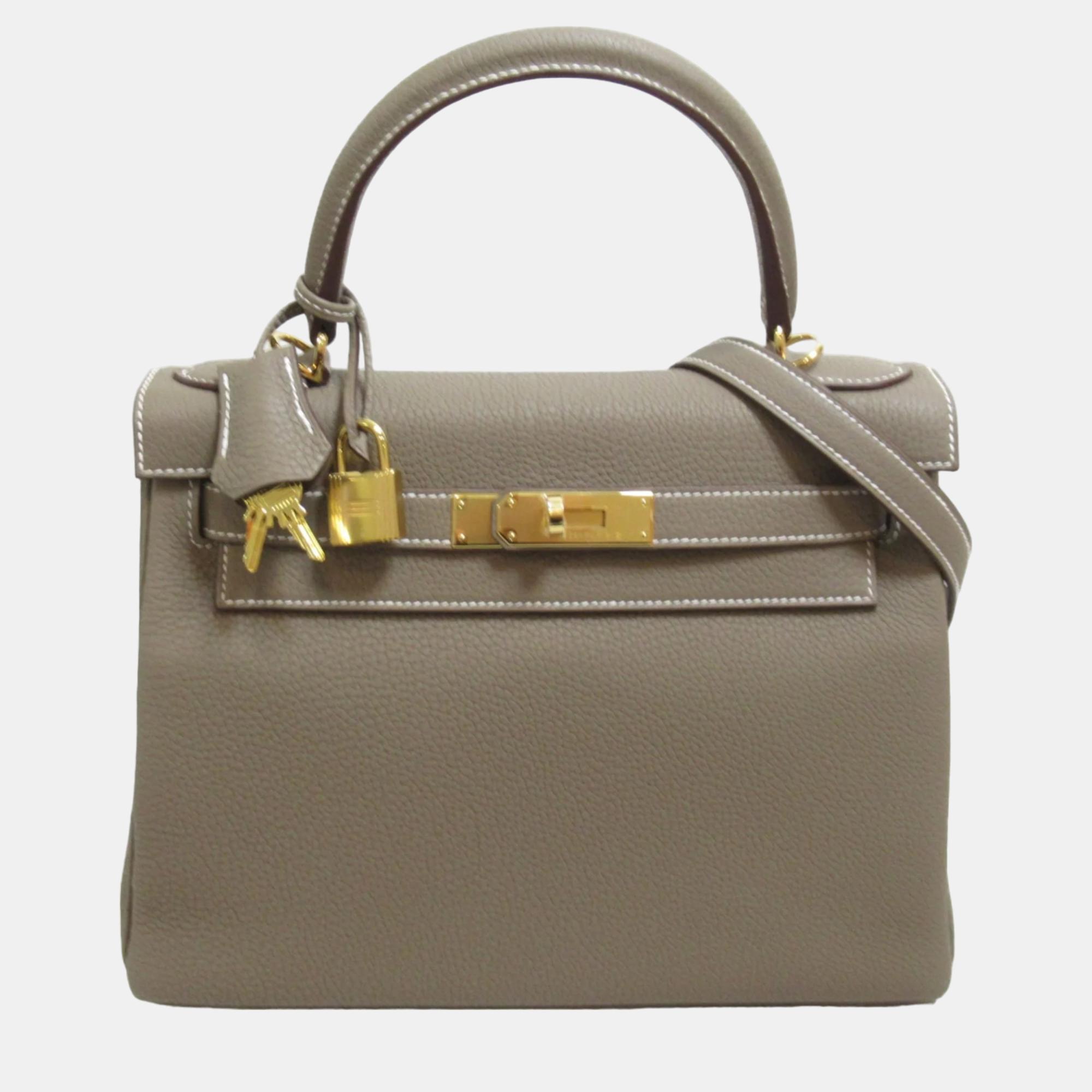 

Hermes Gray Etoupe Togo leather Kelly Handbag, Grey