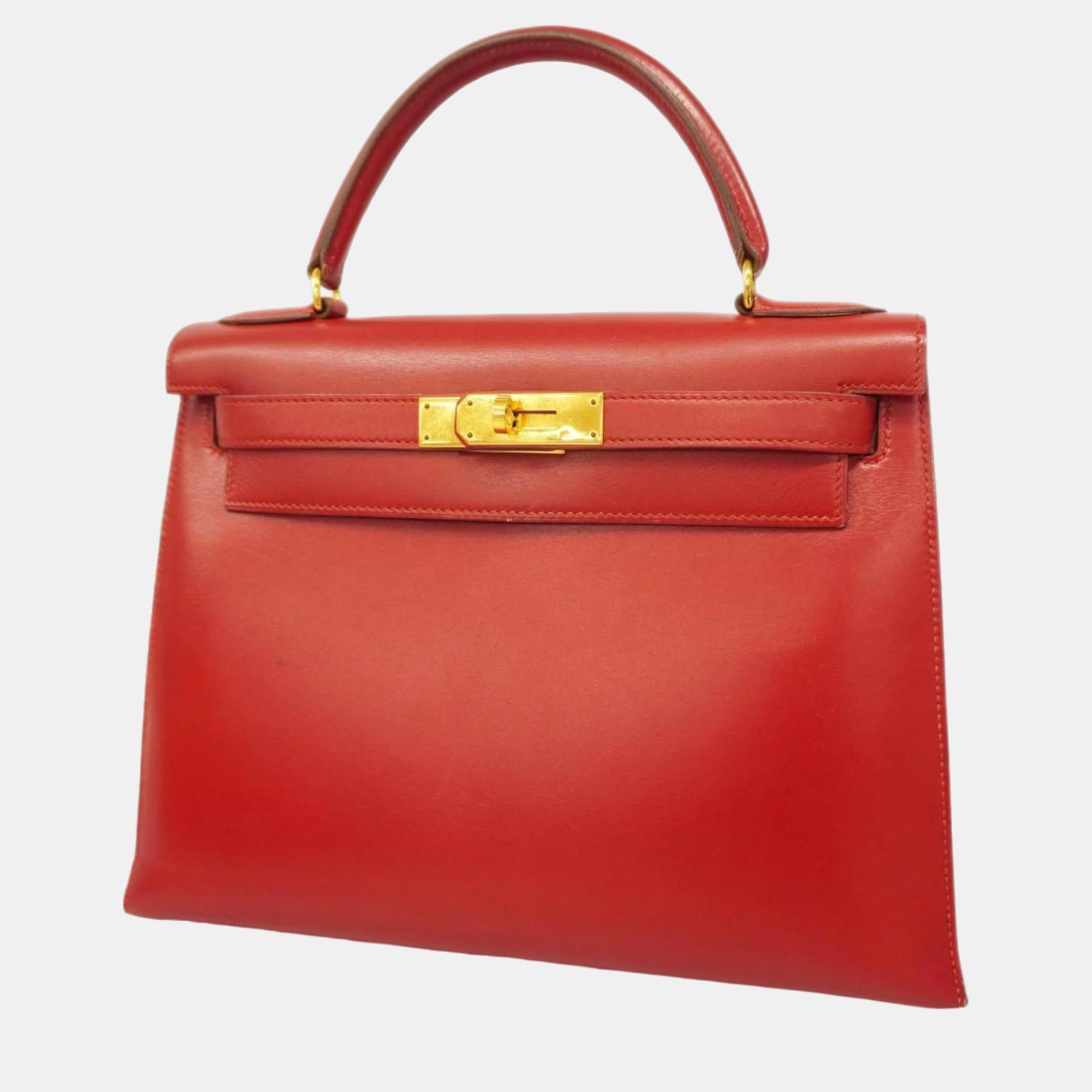 Pre-owned Hermes Rouge Vif Box Calf Kelly Engraved Handbag In Red