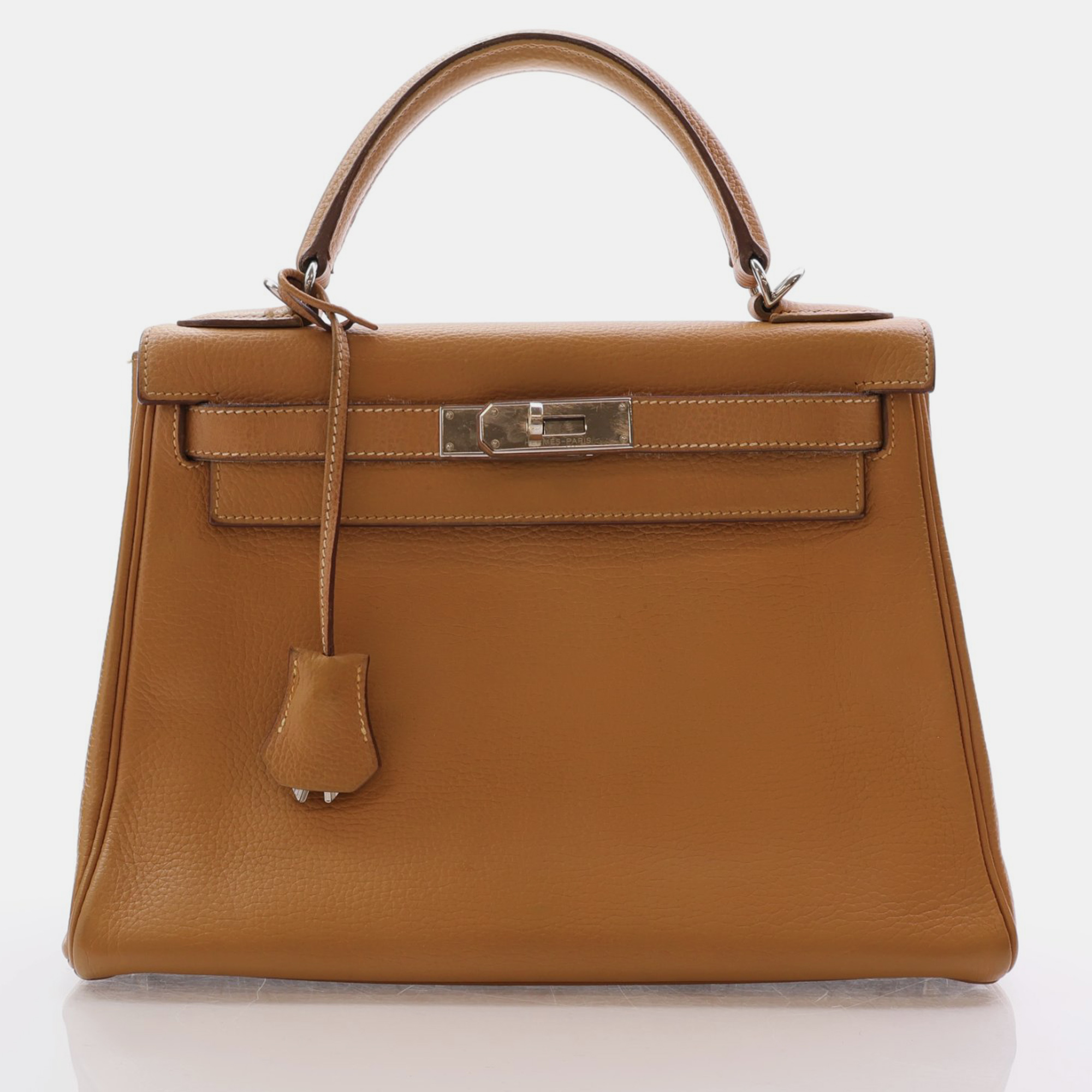 

Hermes Natural Vache Liegee Vintage Kelly 28 Handbag, Brown