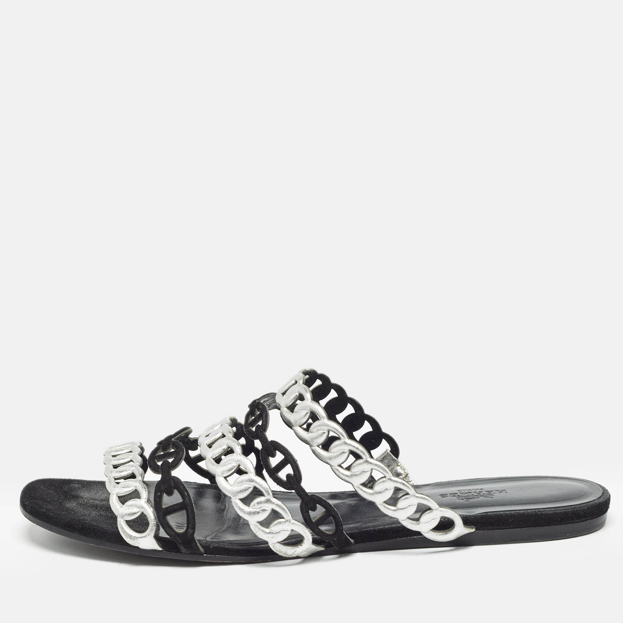 

Hermes Metallic Leather Chaine D'ancre Flat Sandals Size, Silver