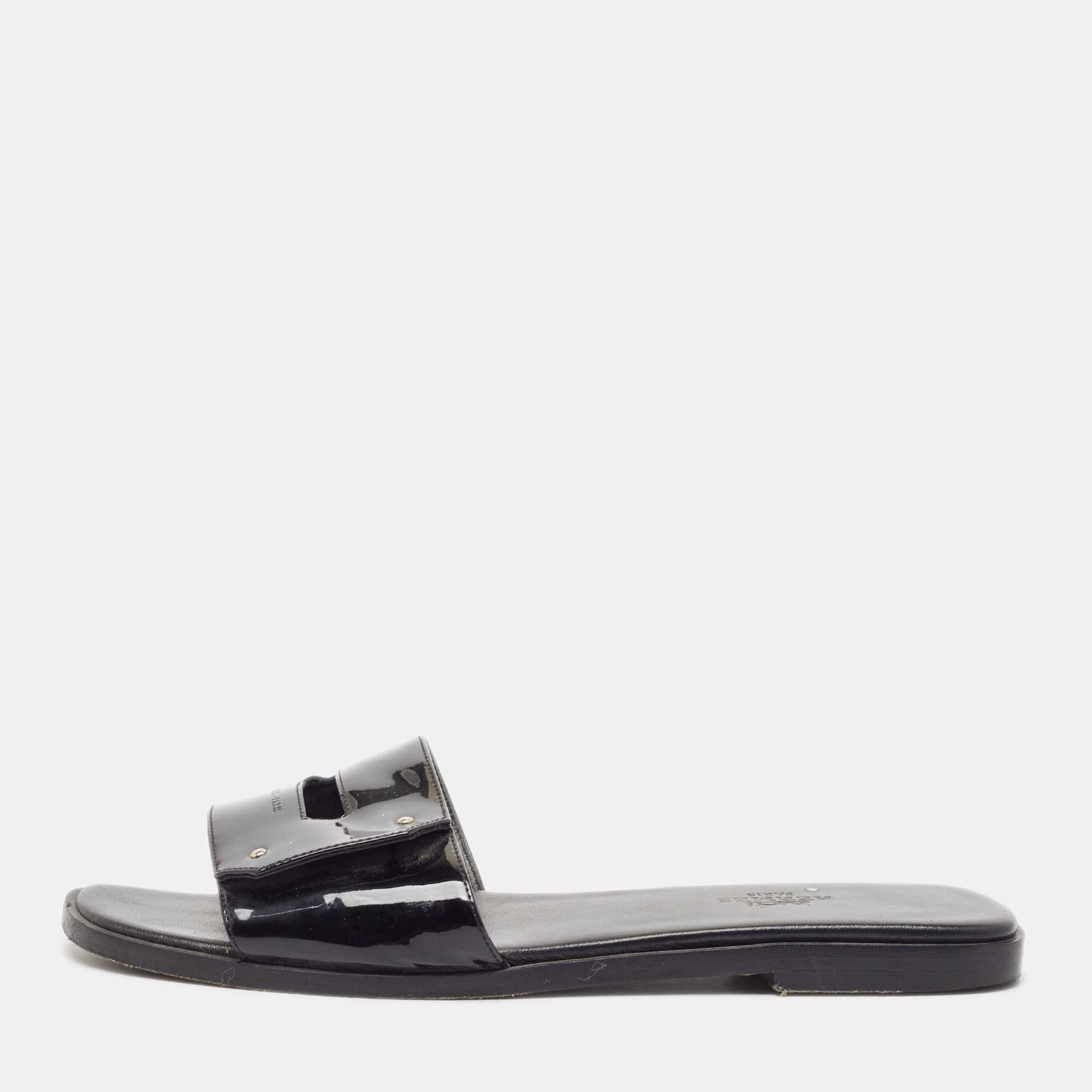 

Hermes Black Patent Leather View Flat Slides Size