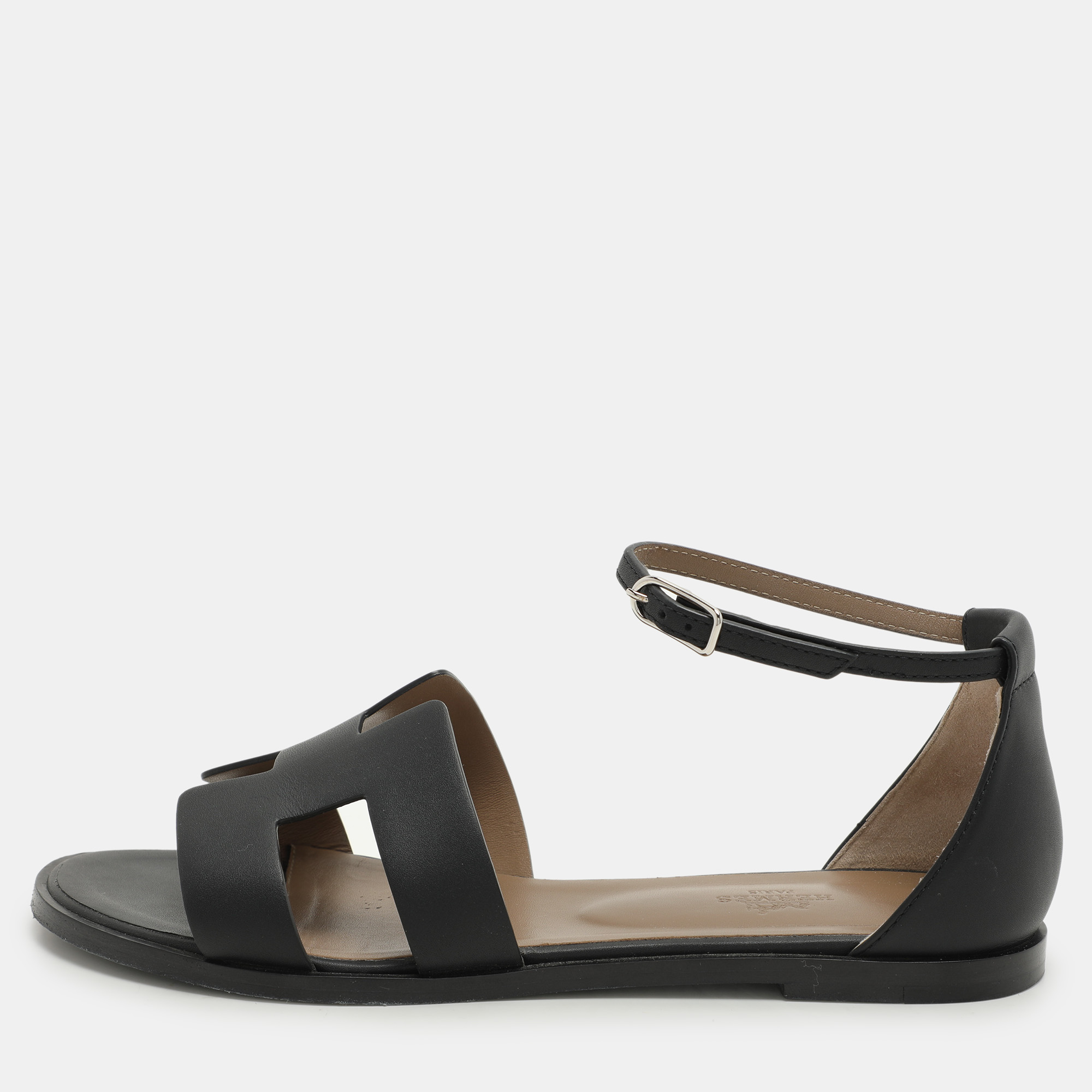 

Hermes Black Leather Santorini Flat Sandals Size