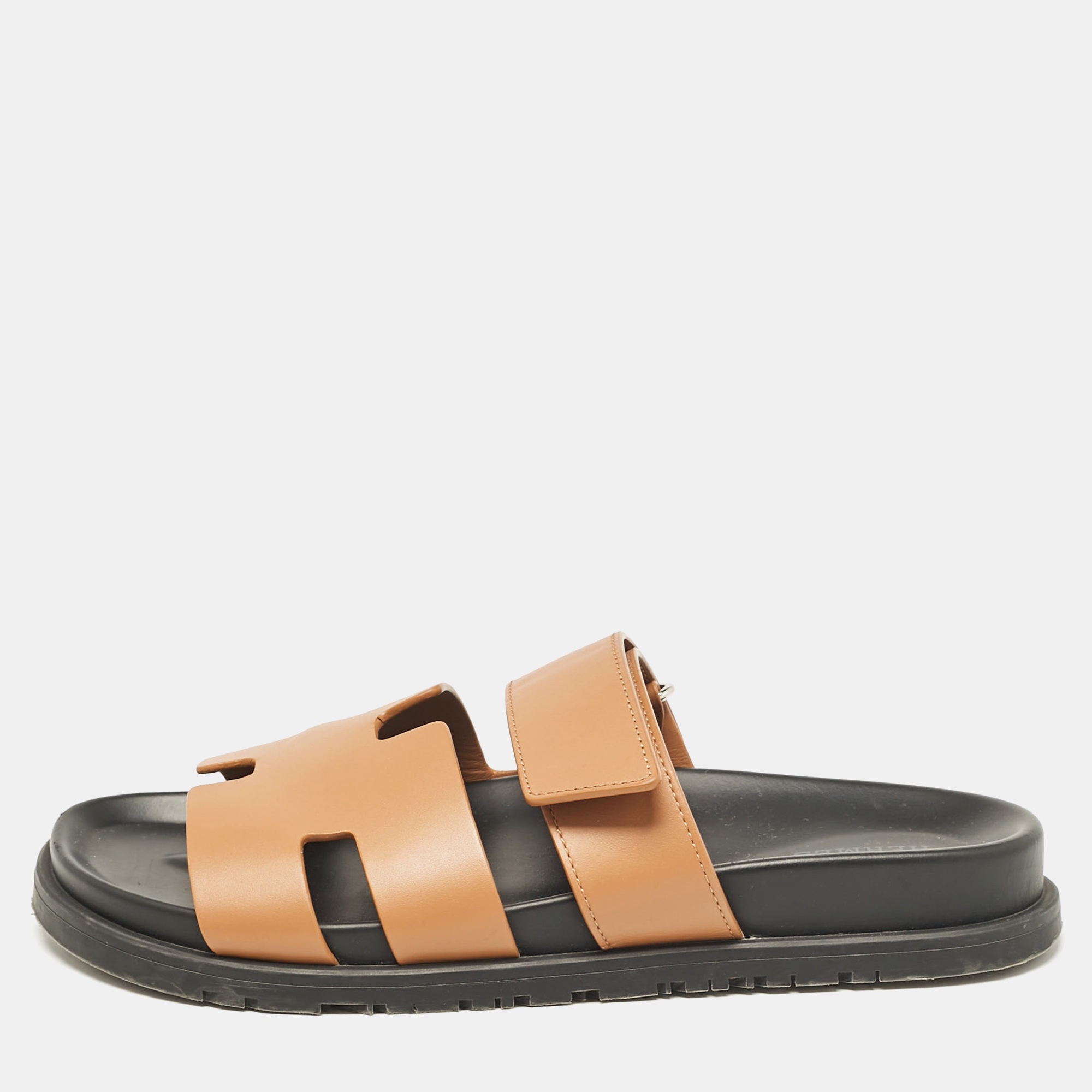 

Hermes Tan Leather Chypre Slides Size