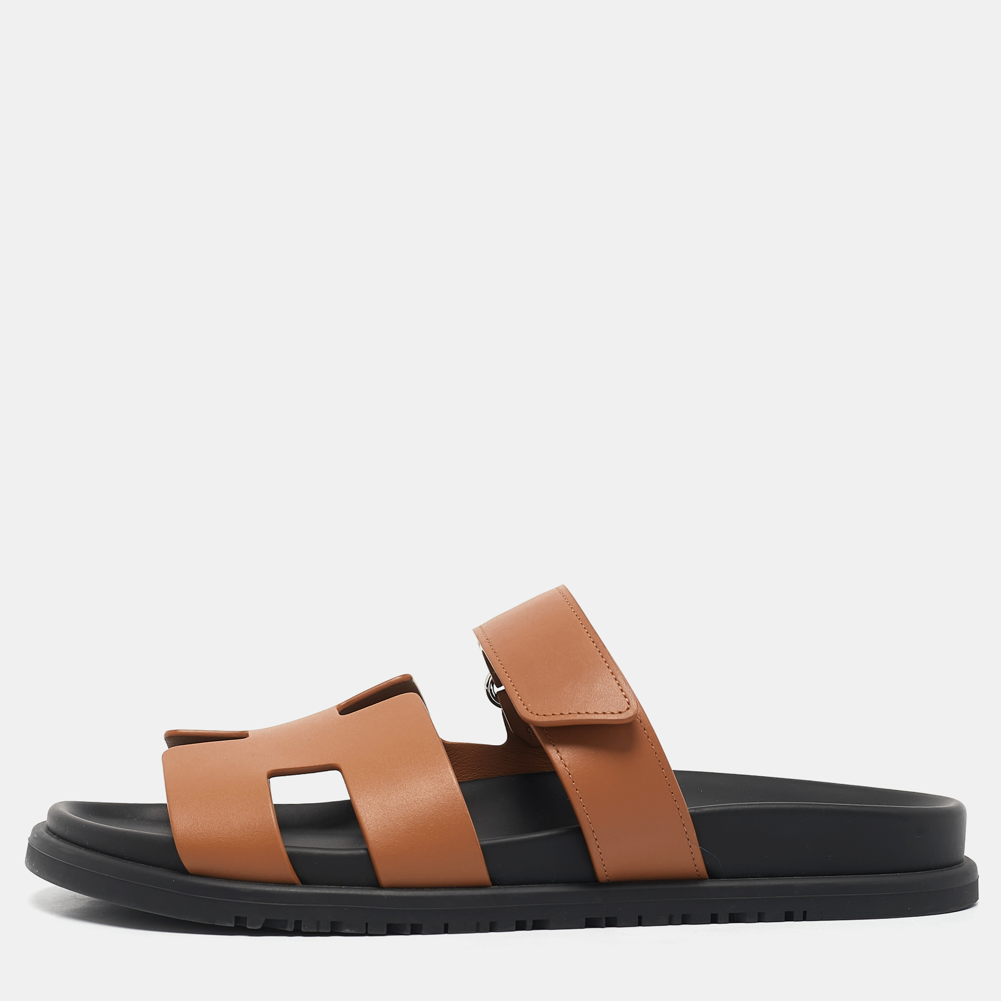 

Hermès Brown Leather Chypre Sandals Size